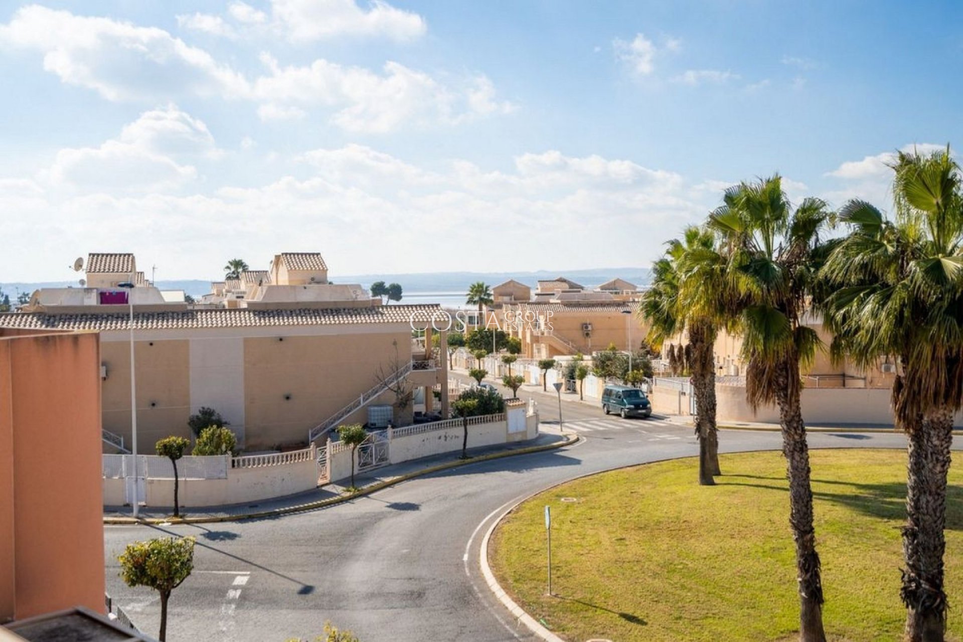 Odsprzedaż - Dom -
Torrevieja