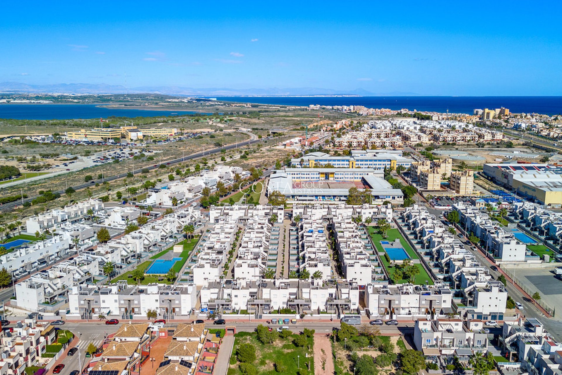 Odsprzedaż - Dom -
Torrevieja