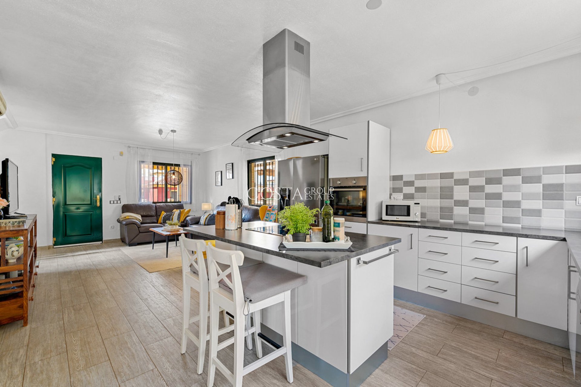 Odsprzedaż - Willa -
Algorfa - Algorfa Centro