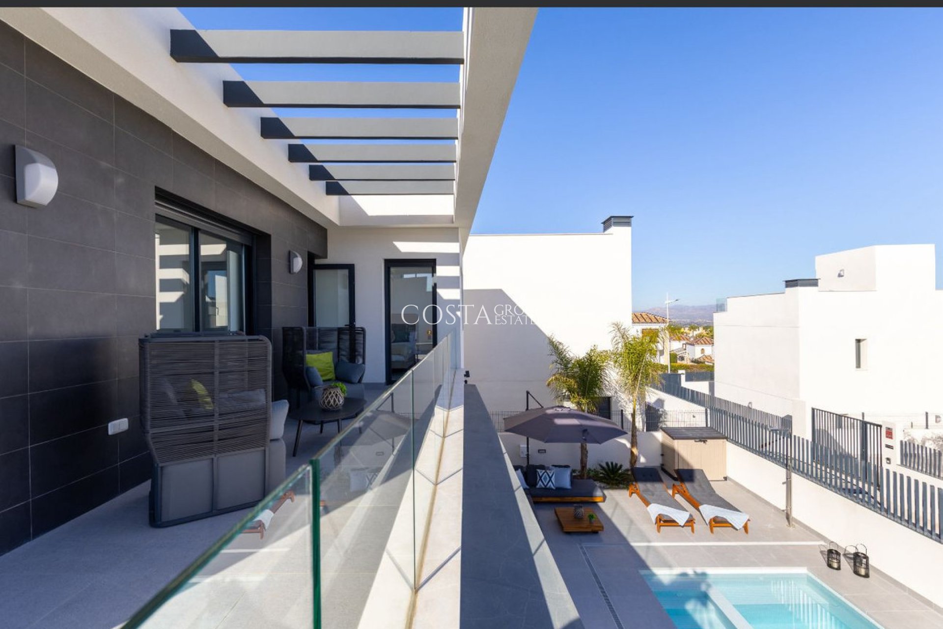 Odsprzedaż - Willa -
Algorfa - La Finca Golf