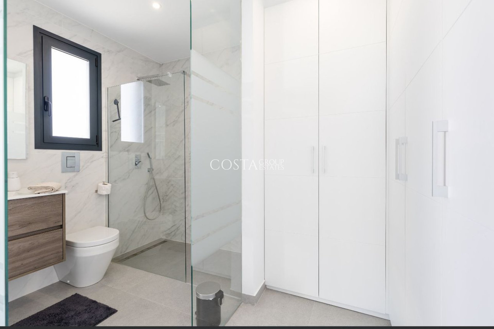 Odsprzedaż - Willa -
Algorfa - La Finca Golf