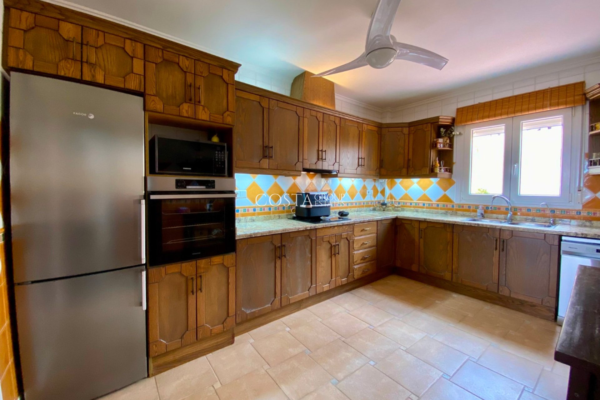 Odsprzedaż - Willa -
Algorfa