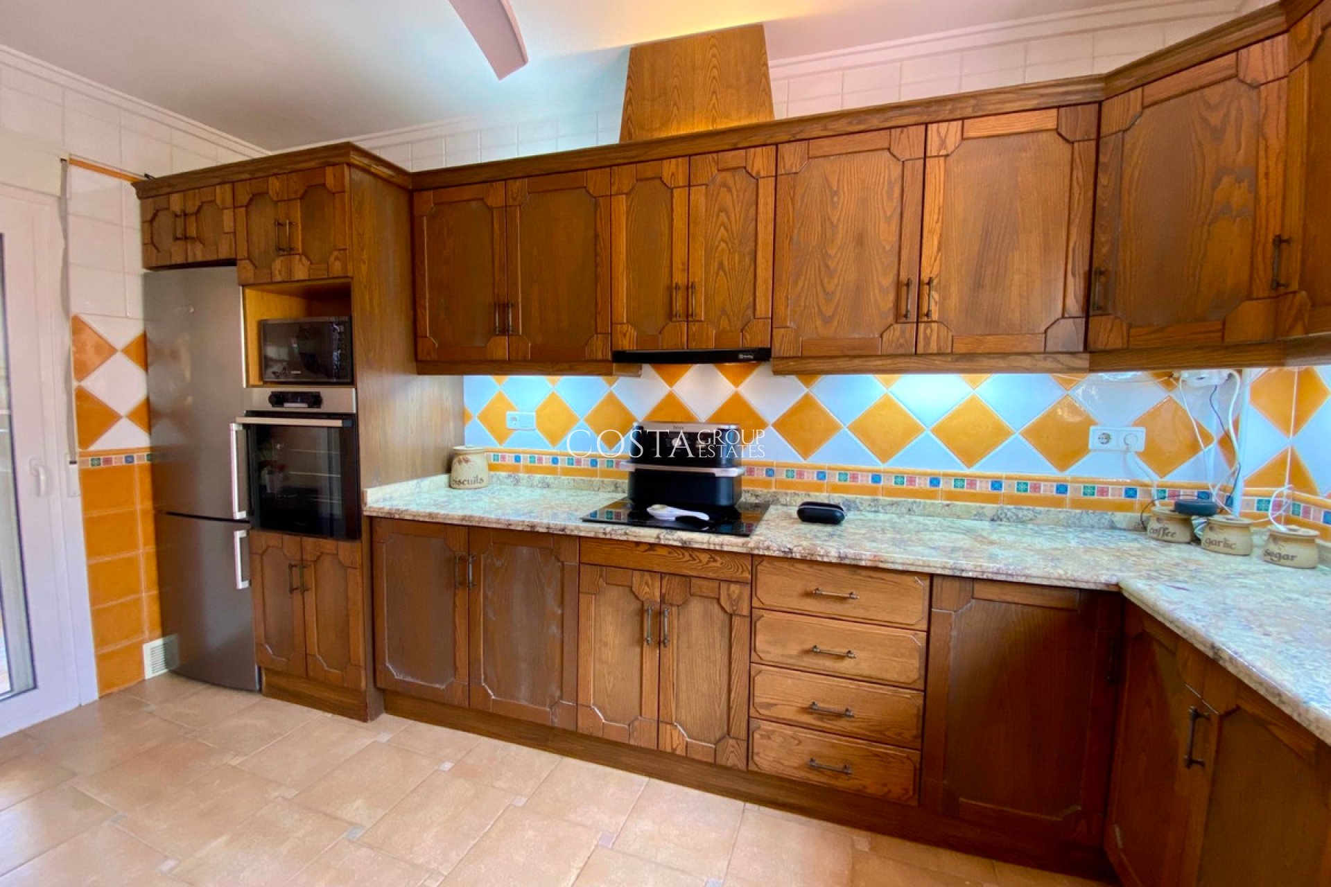 Odsprzedaż - Willa -
Algorfa