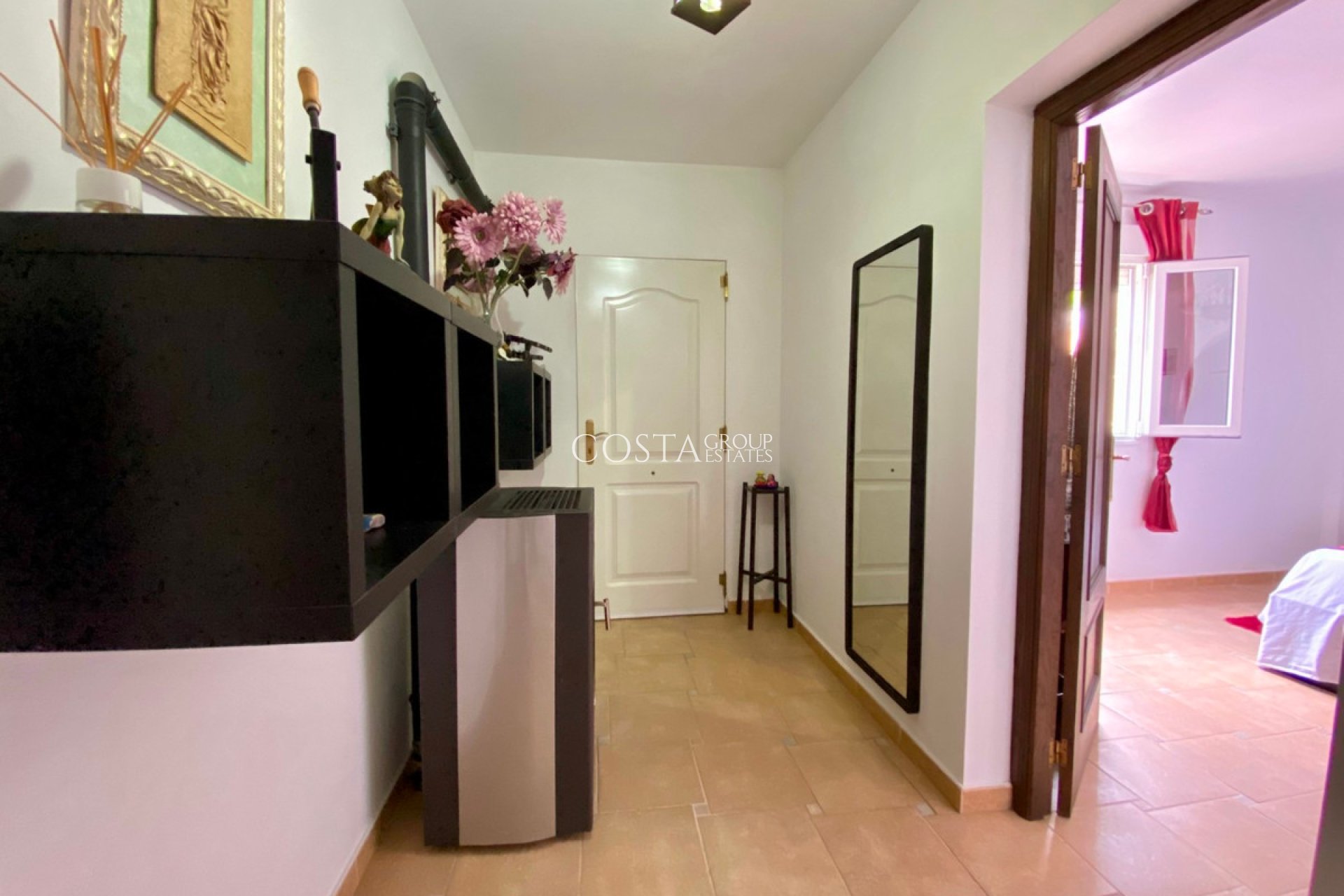 Odsprzedaż - Willa -
Algorfa