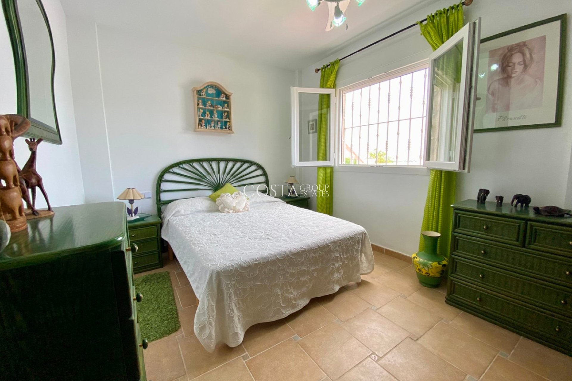 Odsprzedaż - Willa -
Algorfa