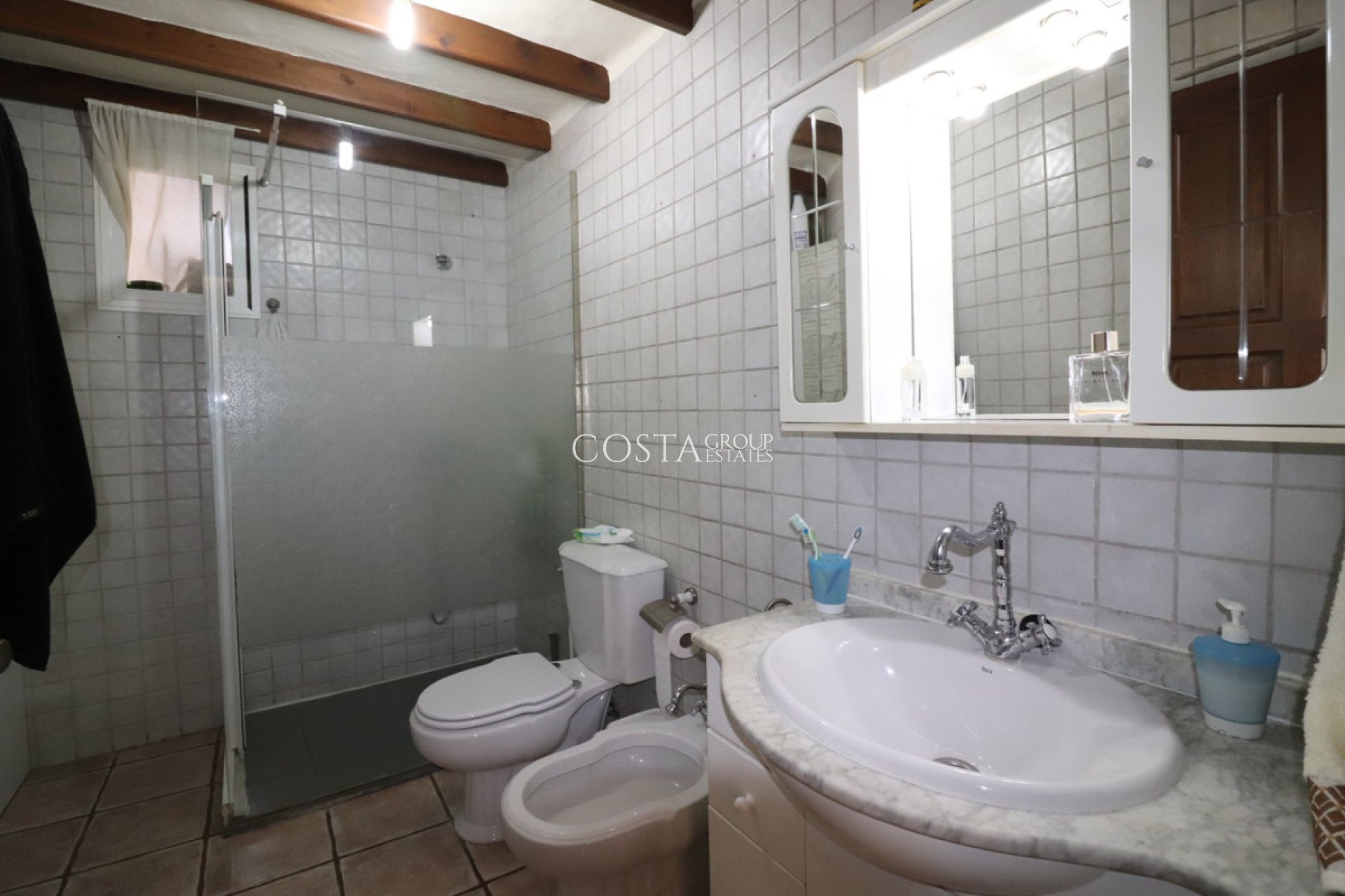 Odsprzedaż - Willa -
Algorfa