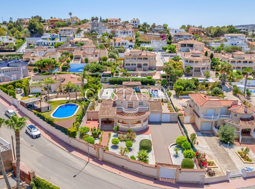 Odsprzedaż - Willa -
Algorfa