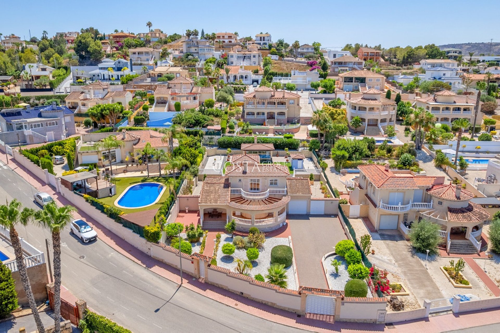 Odsprzedaż - Willa -
Algorfa