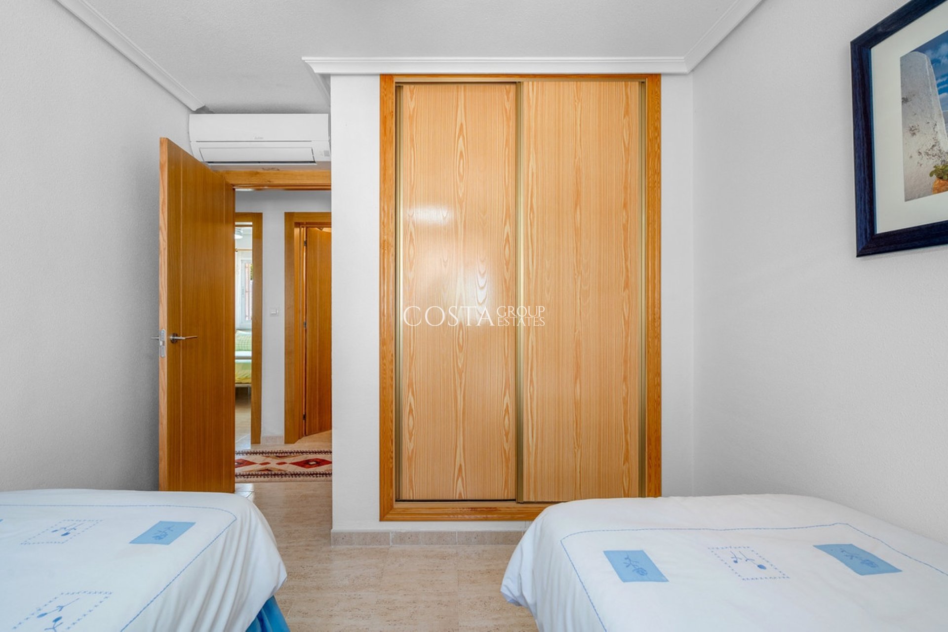 Odsprzedaż - Willa -
Algorfa