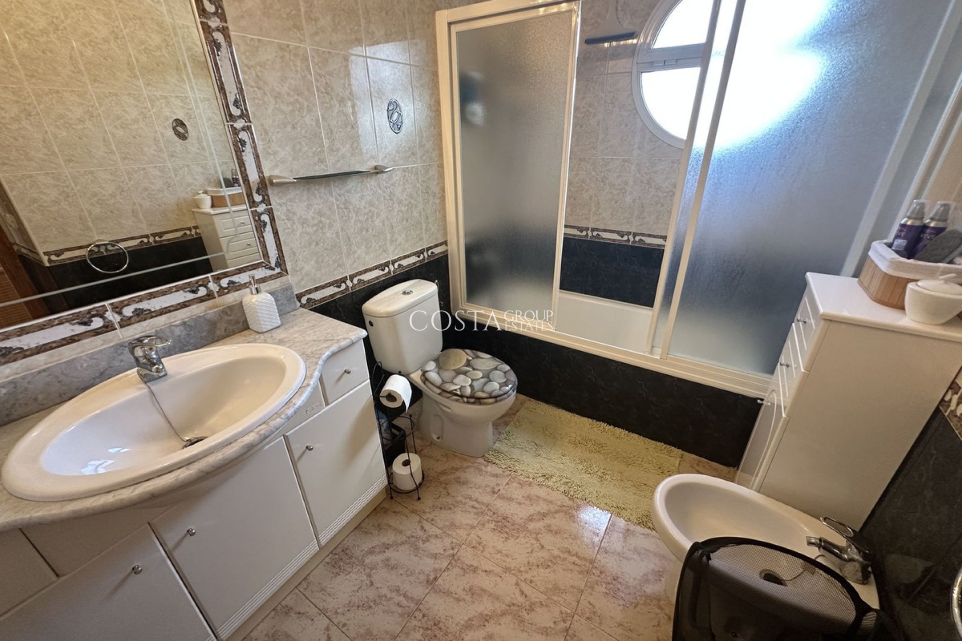 Odsprzedaż - Willa -
Alicante - Alicante Centro