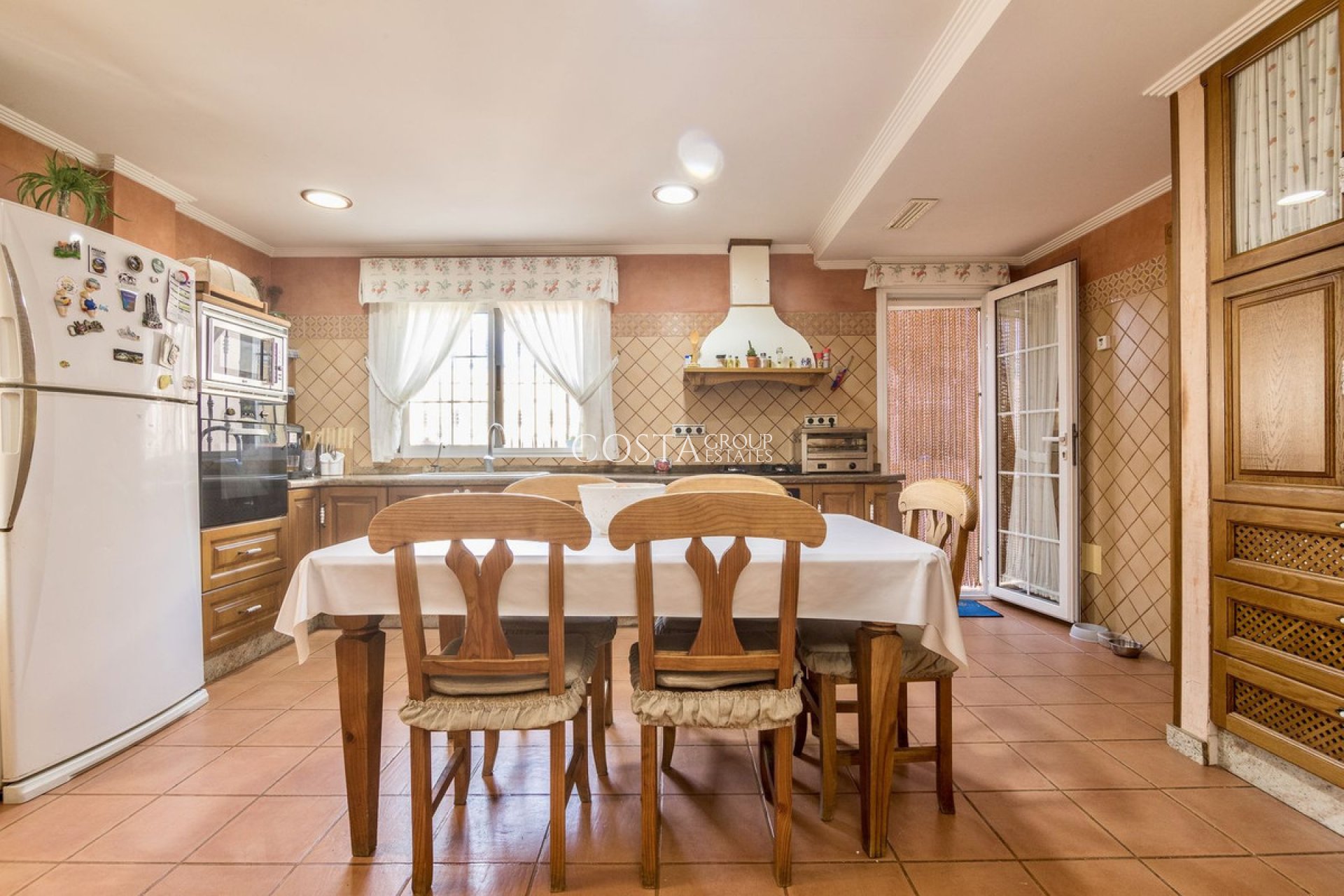 Odsprzedaż - Willa -
Almoradí - Almoradi Centro