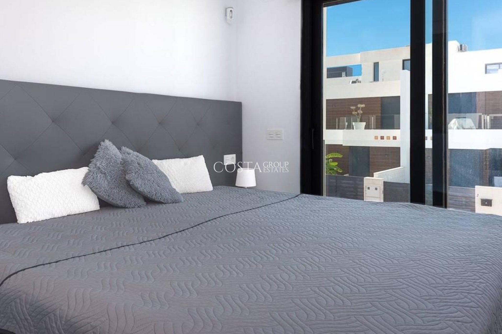 Odsprzedaż - Willa -
Benijofar - Benijofar - Village