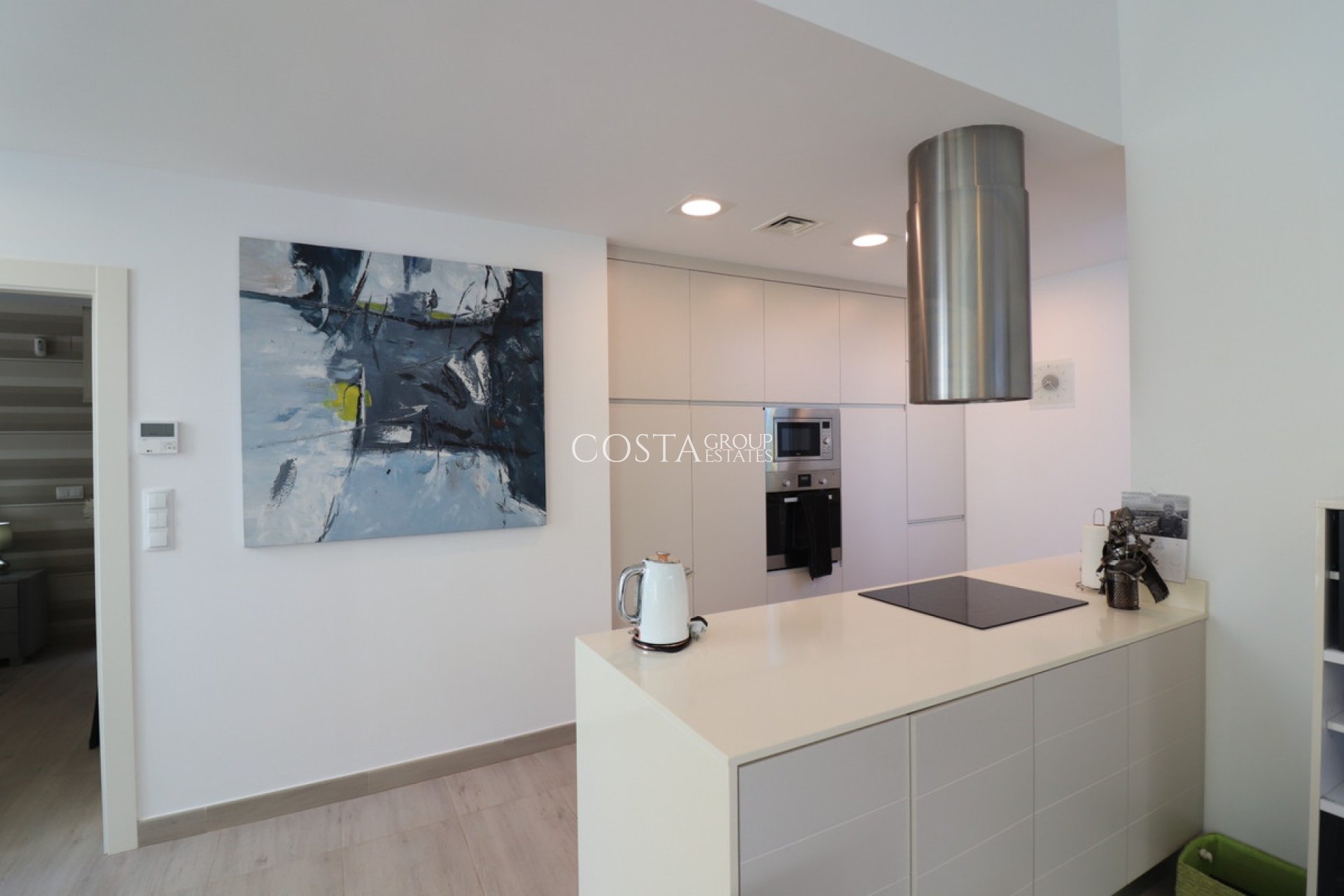 Odsprzedaż - Willa -
Benijofar