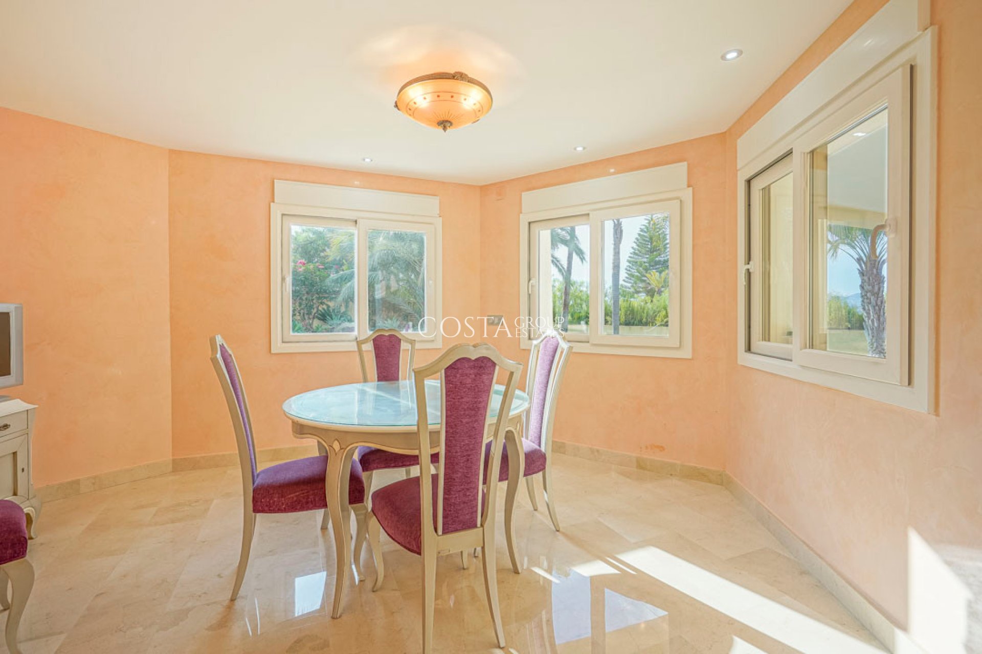 Odsprzedaż - Willa -
Benissa - Benissa Centro