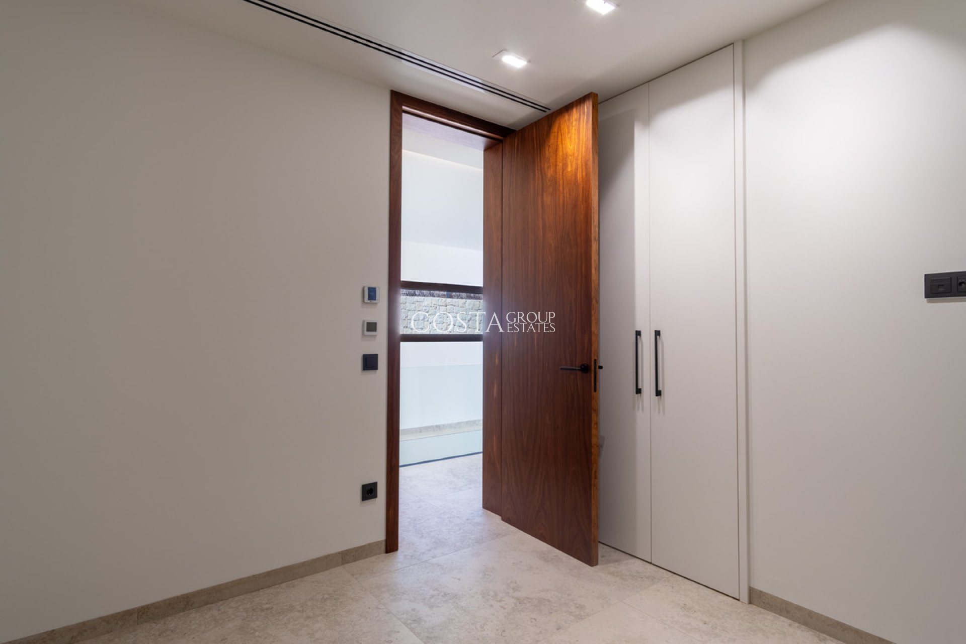 Odsprzedaż - Willa -
Benissa - Benissa Centro