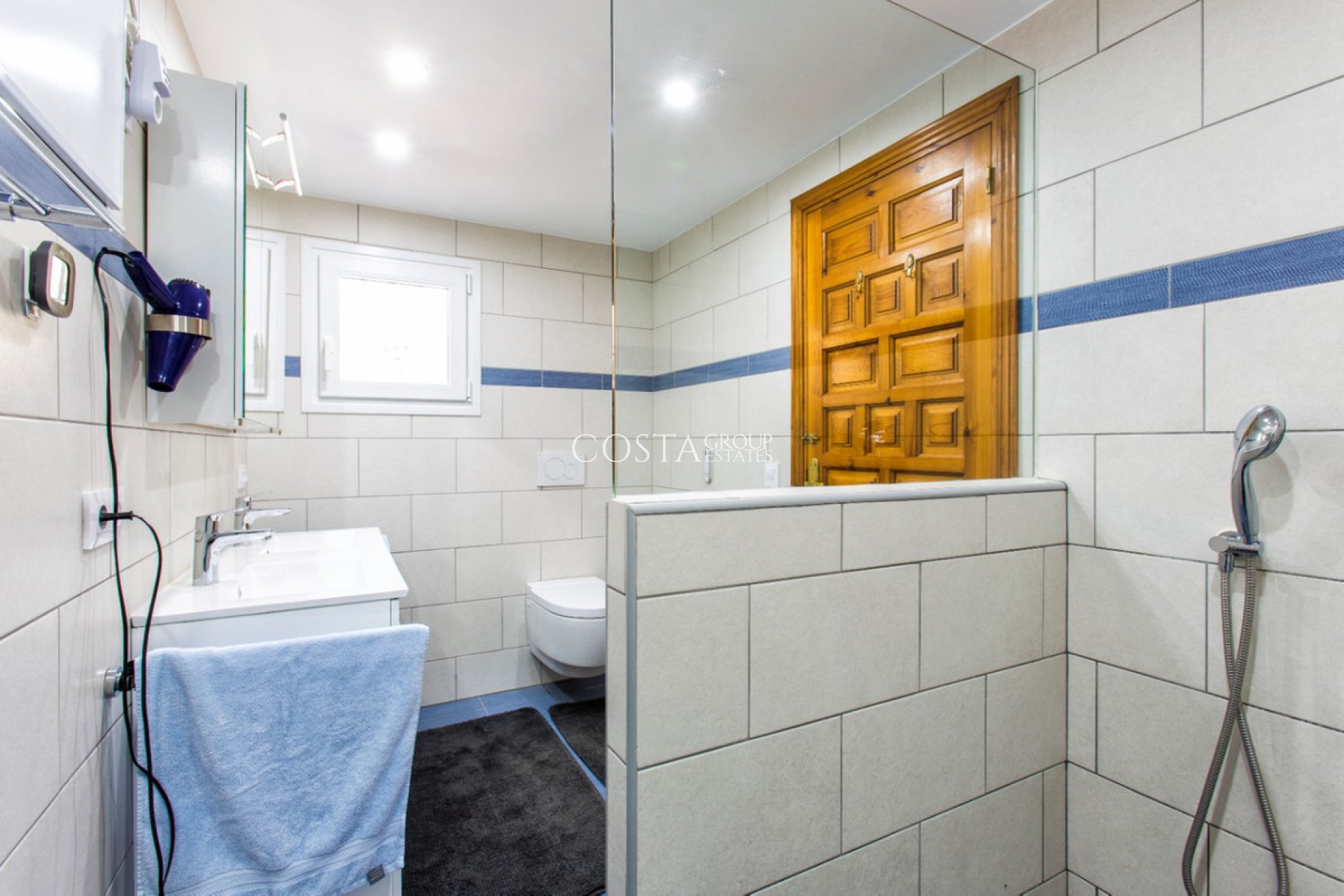 Odsprzedaż - Willa -
Benissa - Benissa Centro