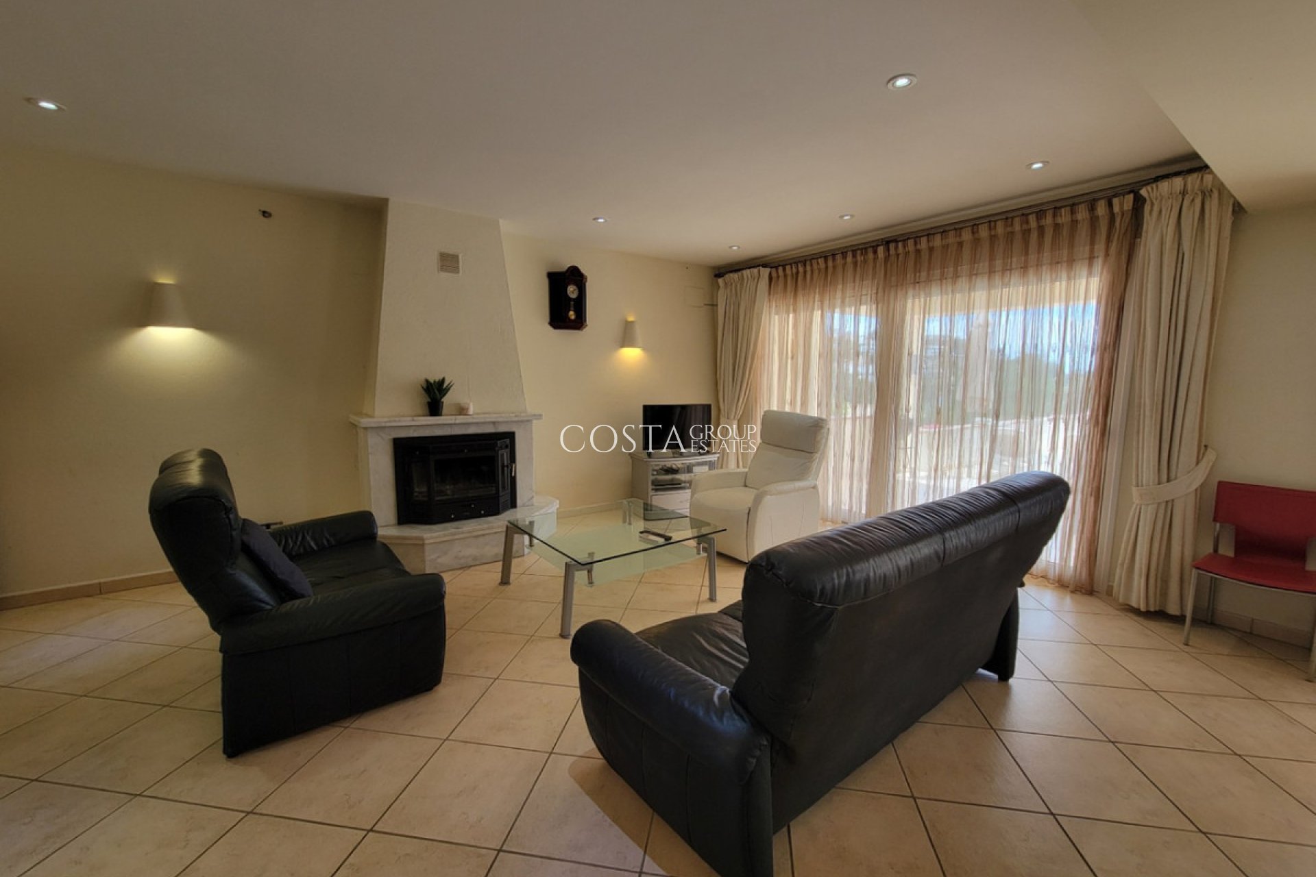 Odsprzedaż - Willa -
Benissa - Benissa Centro