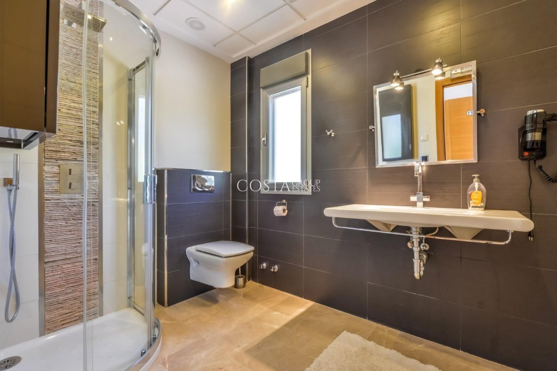 Odsprzedaż - Willa -
Benissa - Benissa Centro