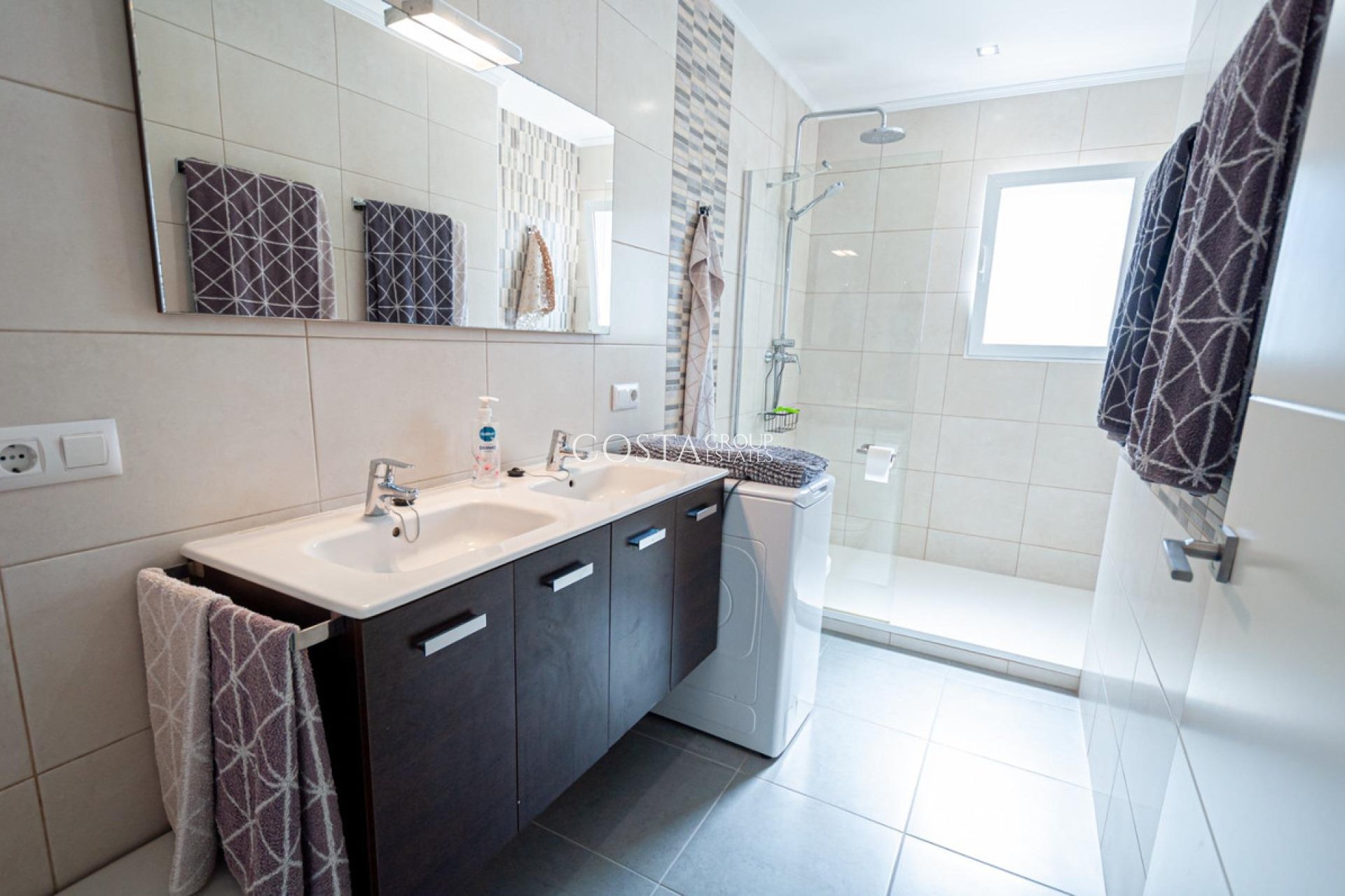 Odsprzedaż - Willa -
Benissa - Benissa Centro