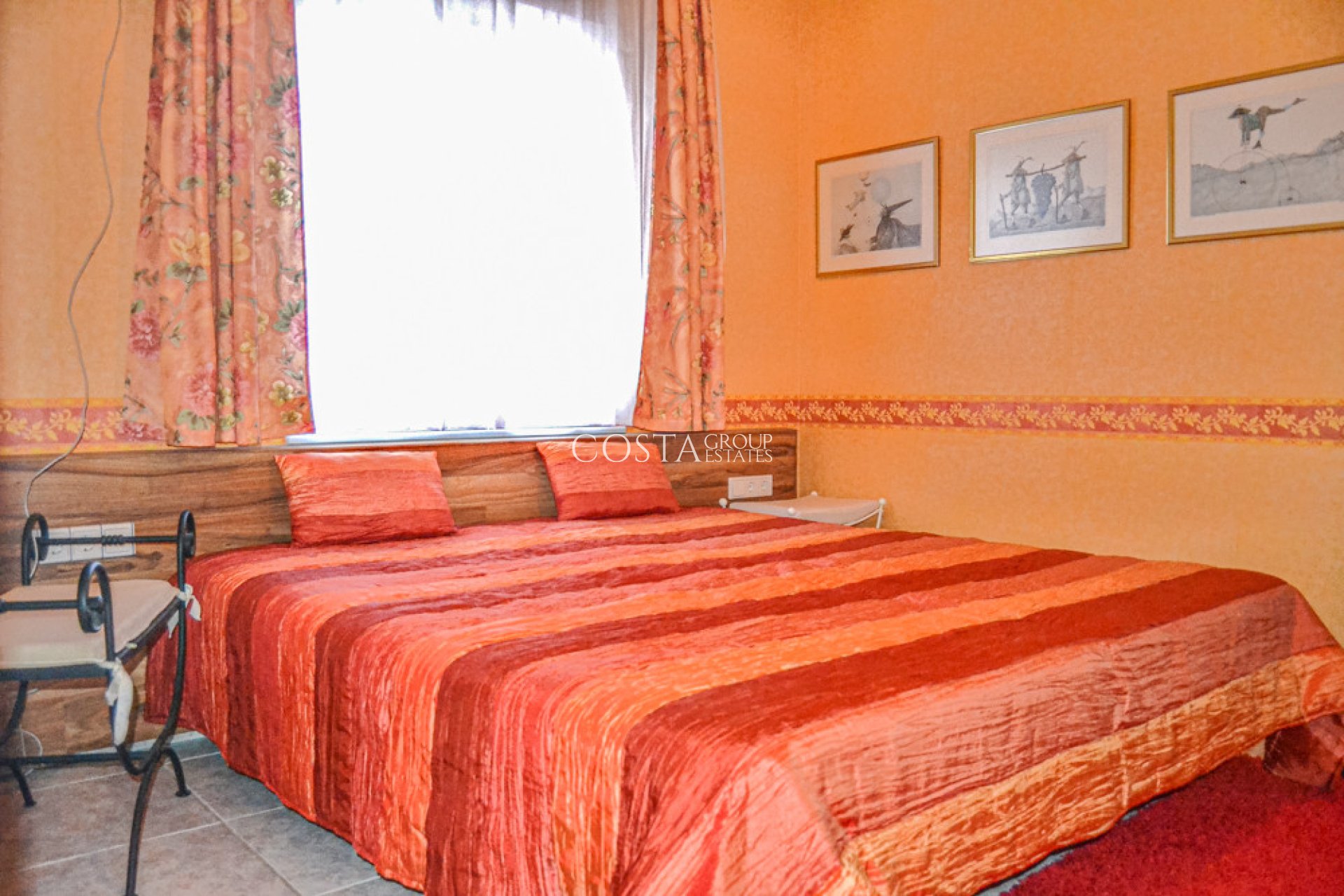 Odsprzedaż - Willa -
Calpe - Calpe Centro
