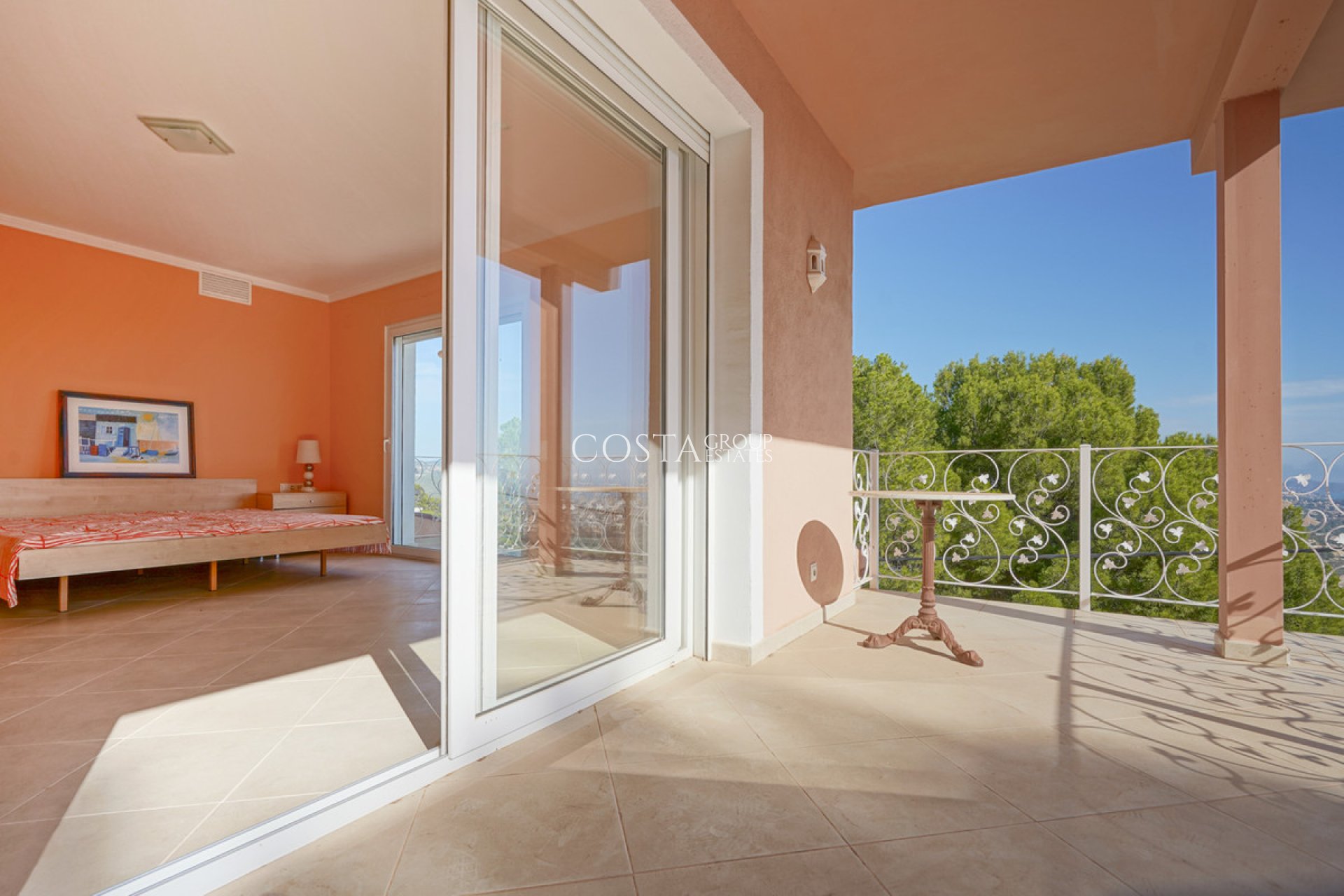 Odsprzedaż - Willa -
Calpe - Calpe Centro