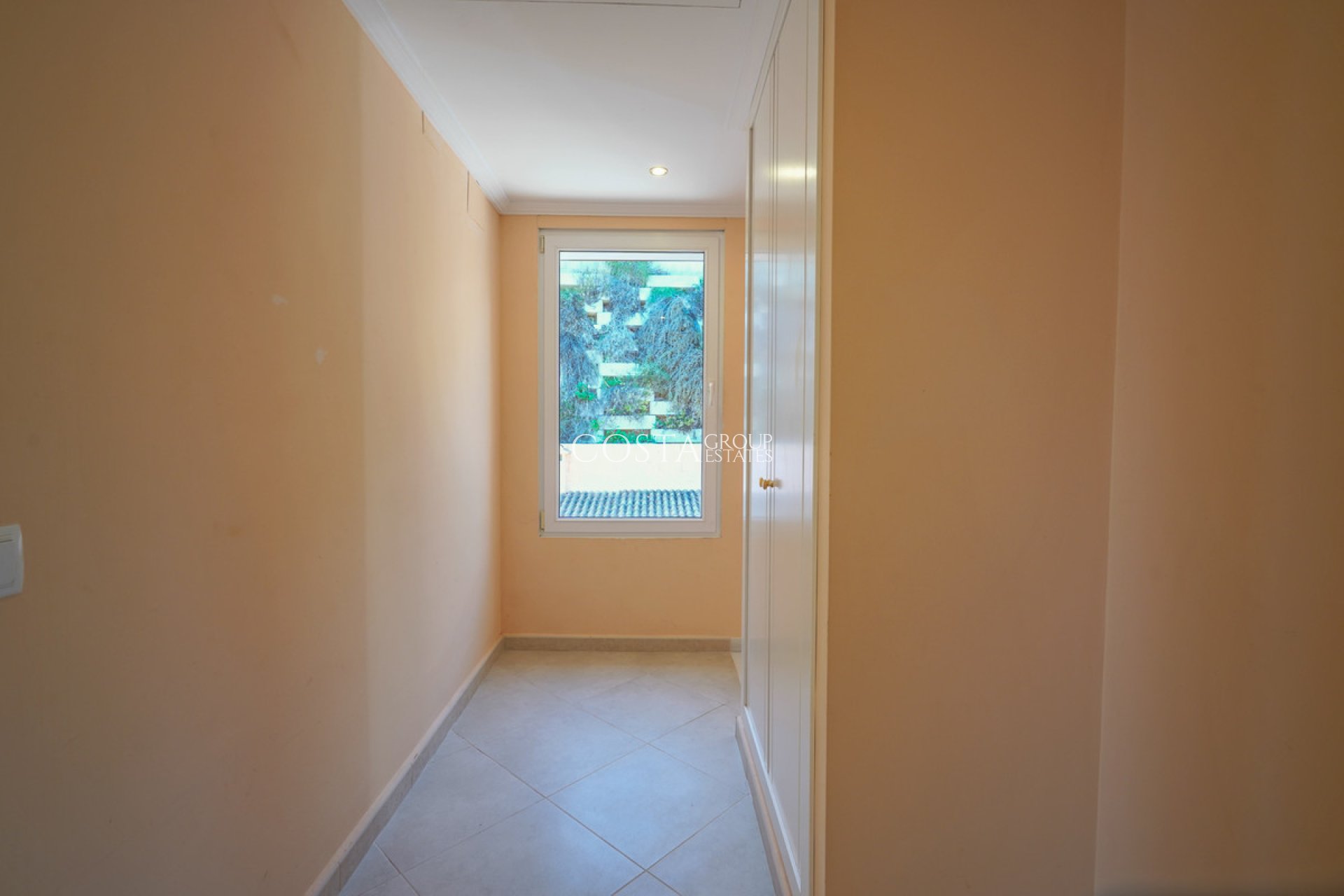 Odsprzedaż - Willa -
Calpe - Calpe Centro