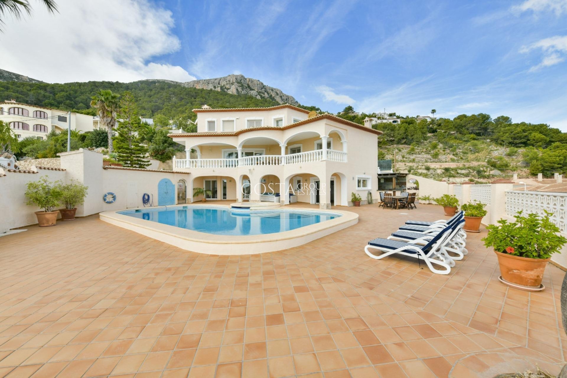 Odsprzedaż - Willa -
Calpe - Calpe Centro