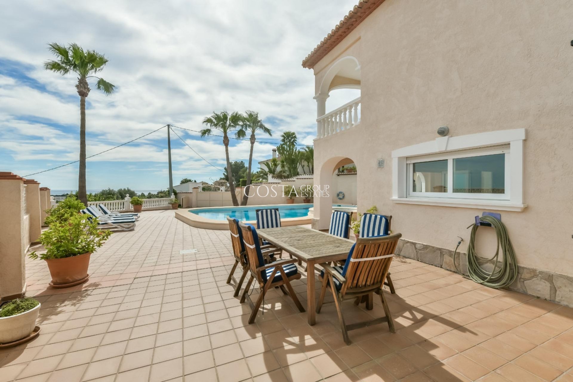 Odsprzedaż - Willa -
Calpe - Calpe Centro
