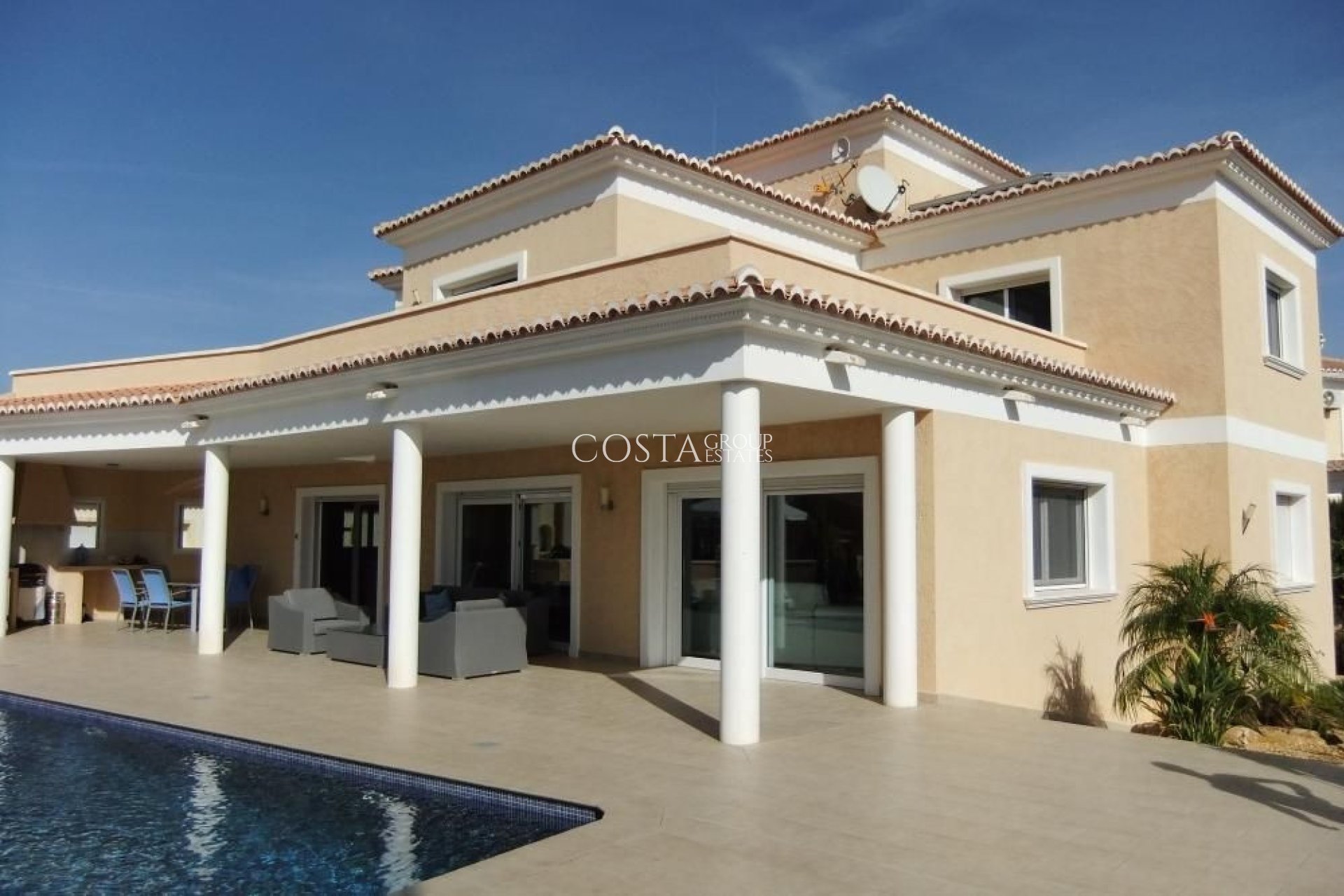 Odsprzedaż - Willa -
Calpe - Calpe Centro