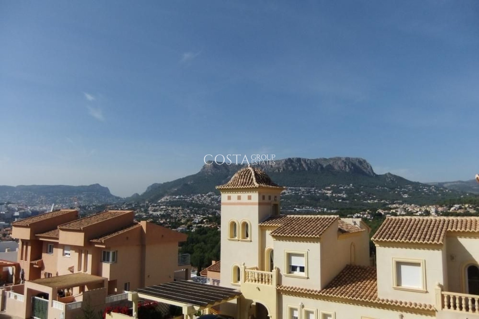 Odsprzedaż - Willa -
Calpe - Calpe Centro