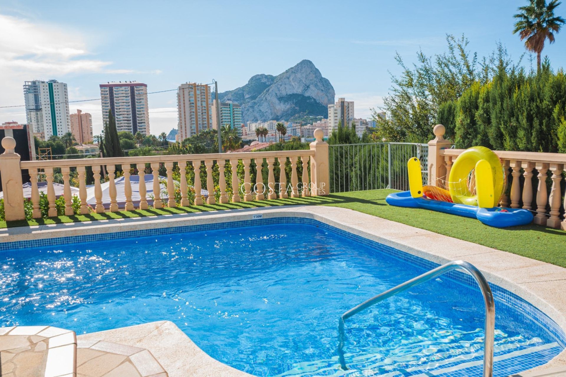 Odsprzedaż - Willa -
Calpe - Calpe Centro