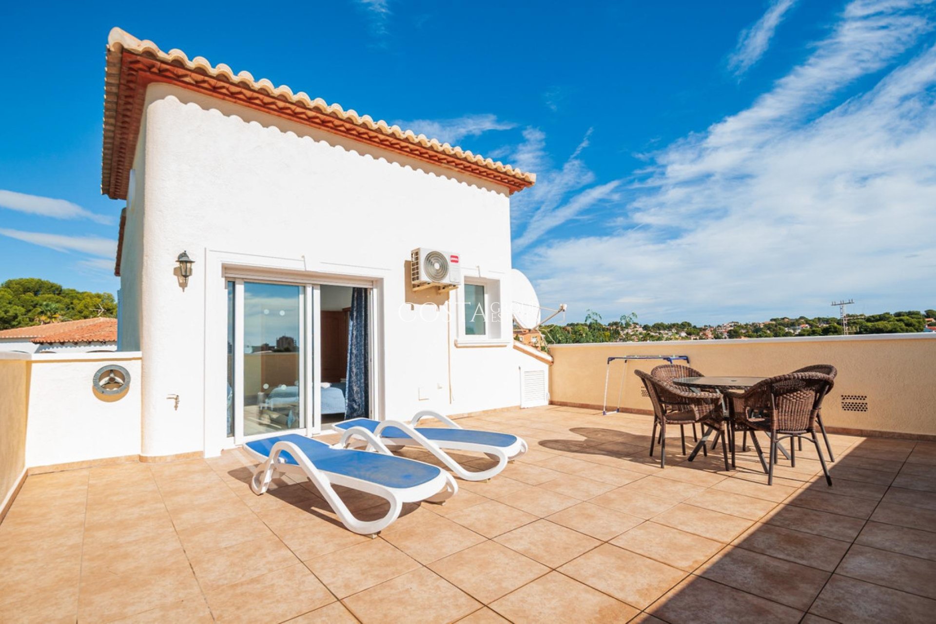 Odsprzedaż - Willa -
Calpe - Calpe Centro