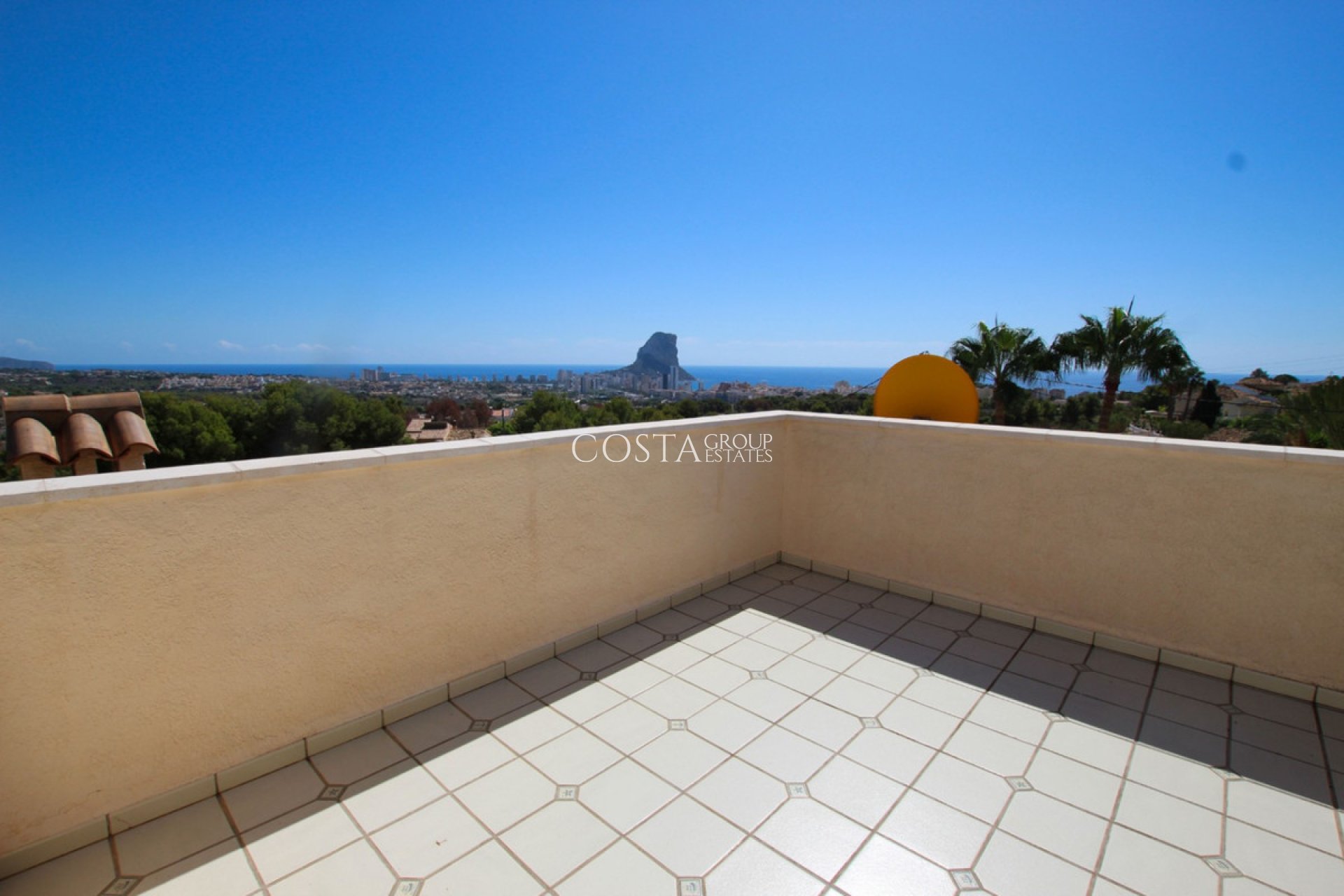 Odsprzedaż - Willa -
Calpe - Calpe Centro