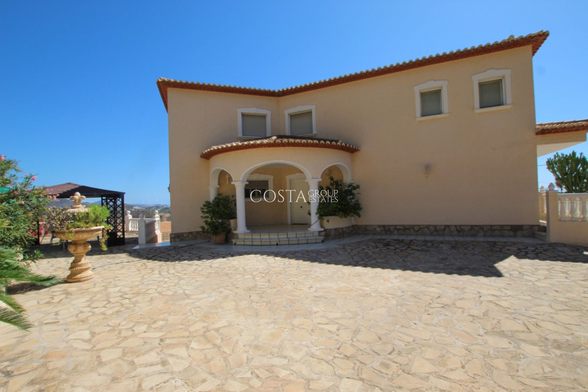 Odsprzedaż - Willa -
Calpe - Calpe Centro