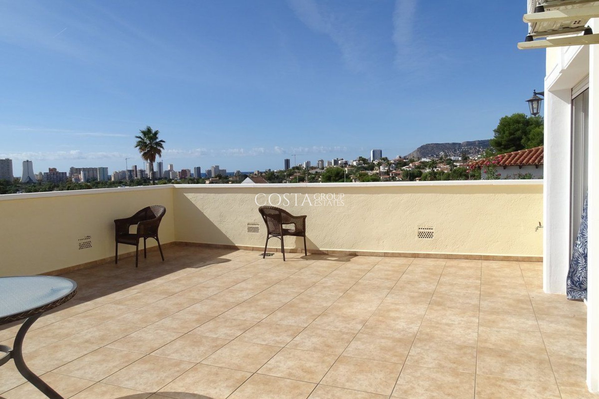 Odsprzedaż - Willa -
Calpe - Calpe Centro