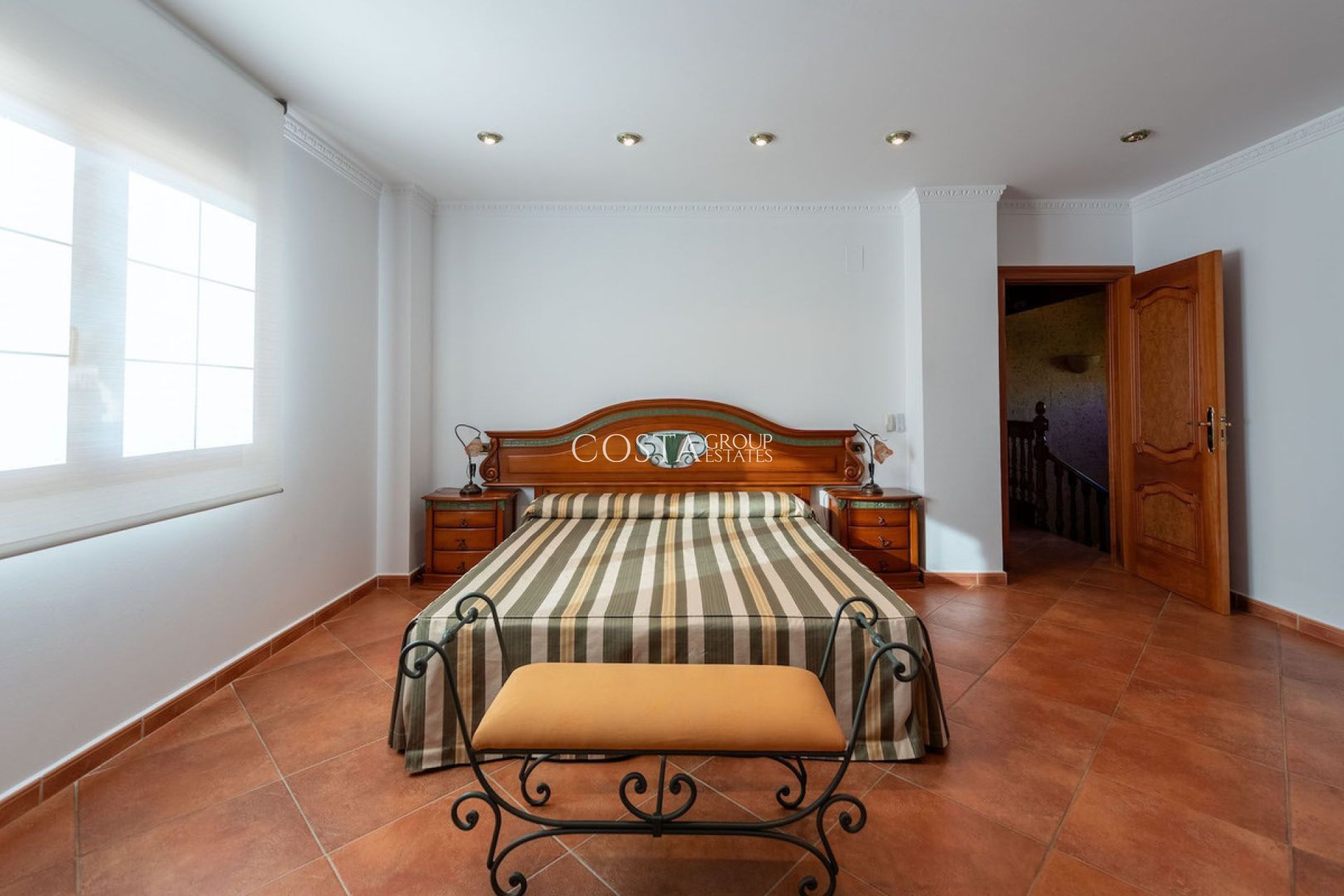 Odsprzedaż - Willa -
Calpe - Calpe Centro