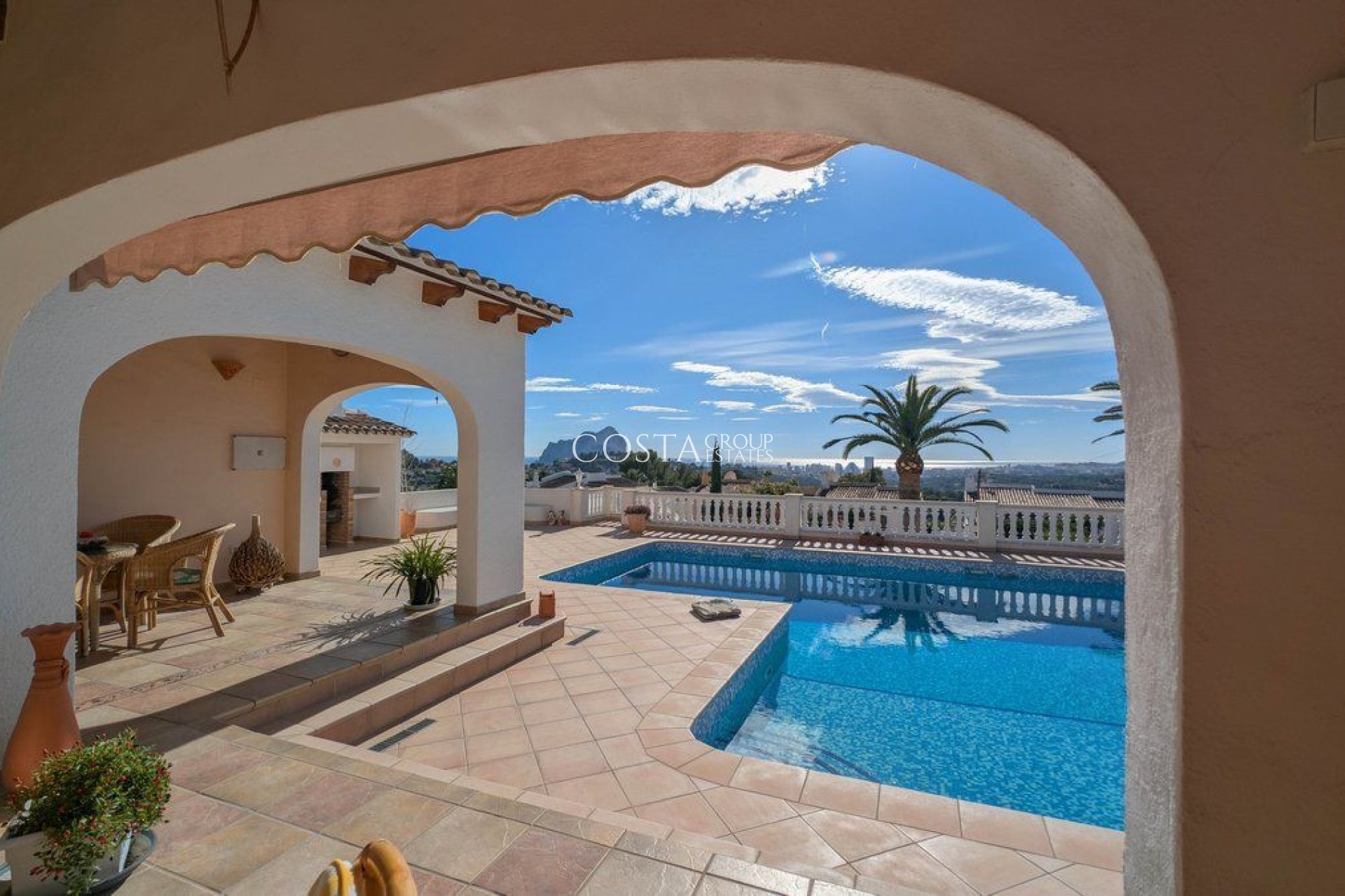 Odsprzedaż - Willa -
Calpe - Calpe Centro