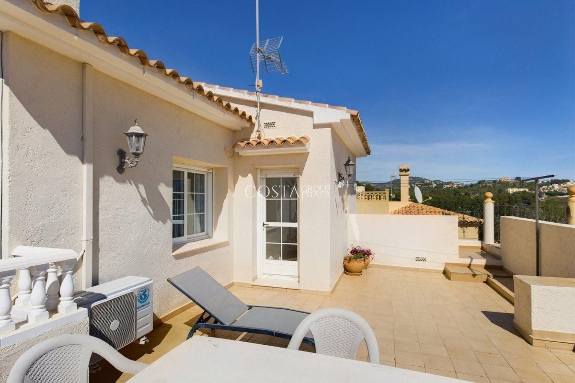 Odsprzedaż - Willa -
Calpe - Calpe Centro