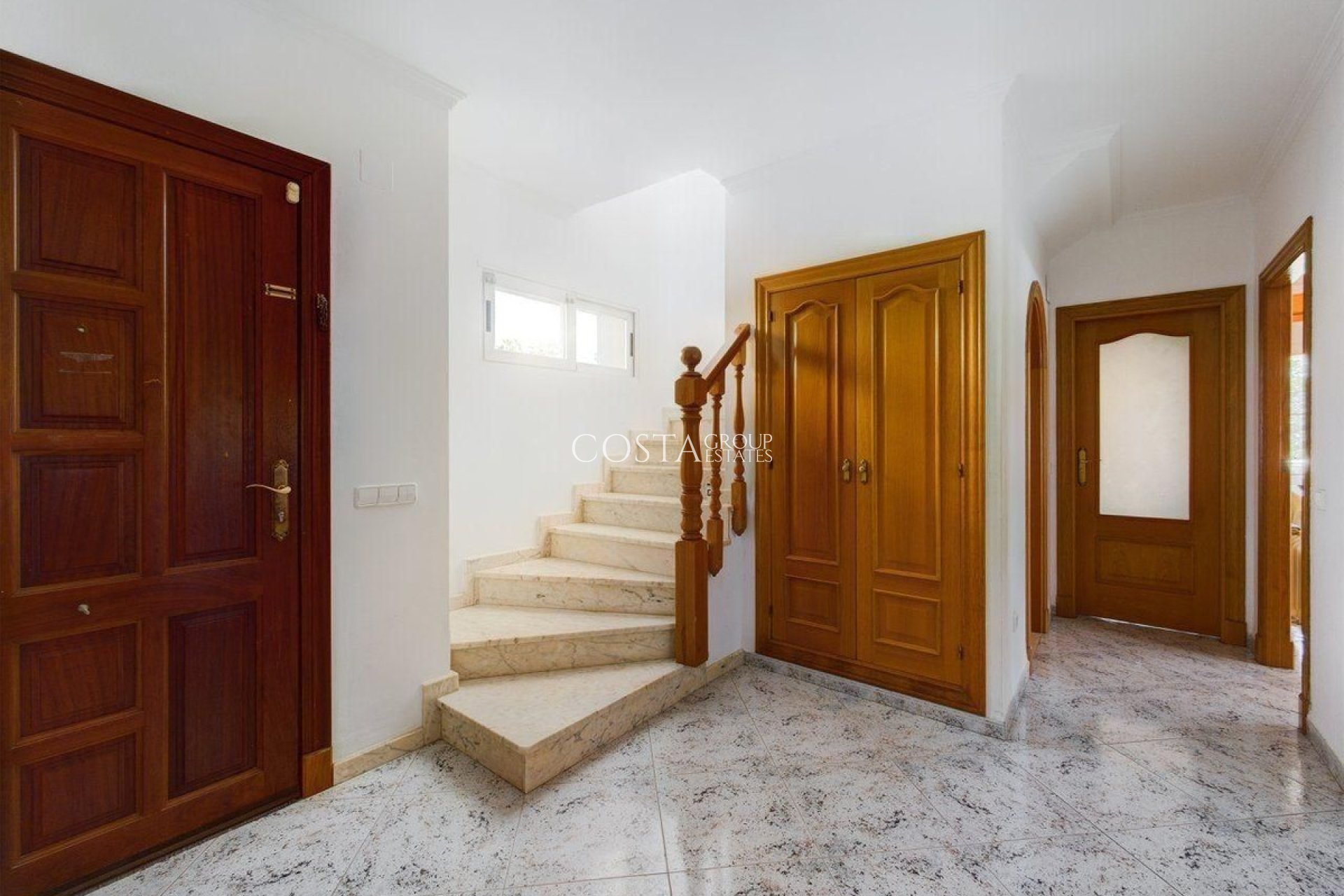Odsprzedaż - Willa -
Calpe - Calpe Centro