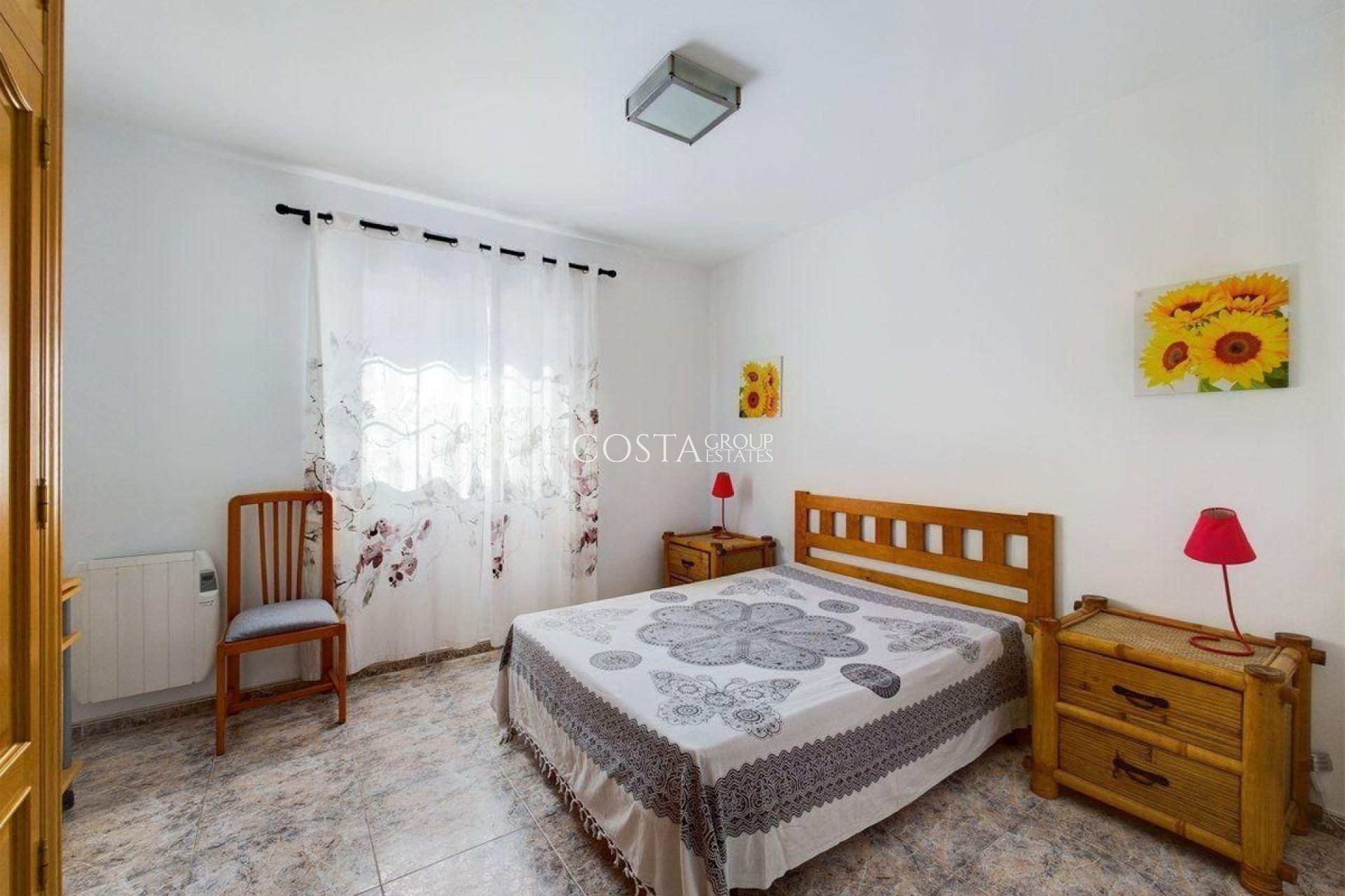 Odsprzedaż - Willa -
Calpe - Calpe Centro