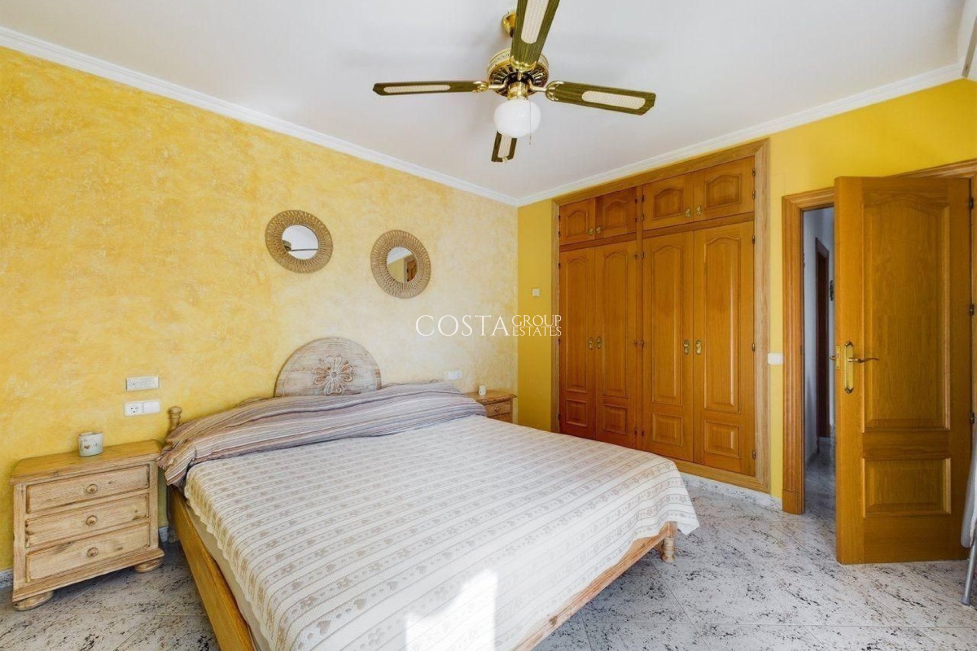 Odsprzedaż - Willa -
Calpe - Calpe Centro