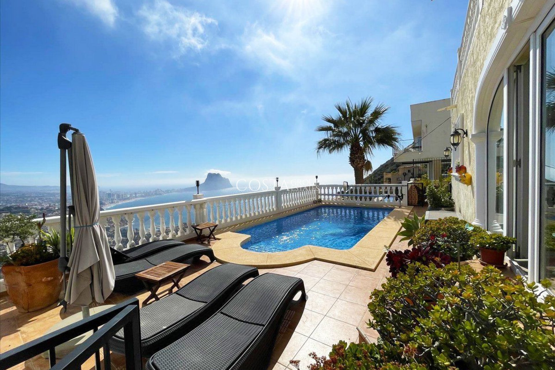 Odsprzedaż - Willa -
Calpe - Calpe Centro