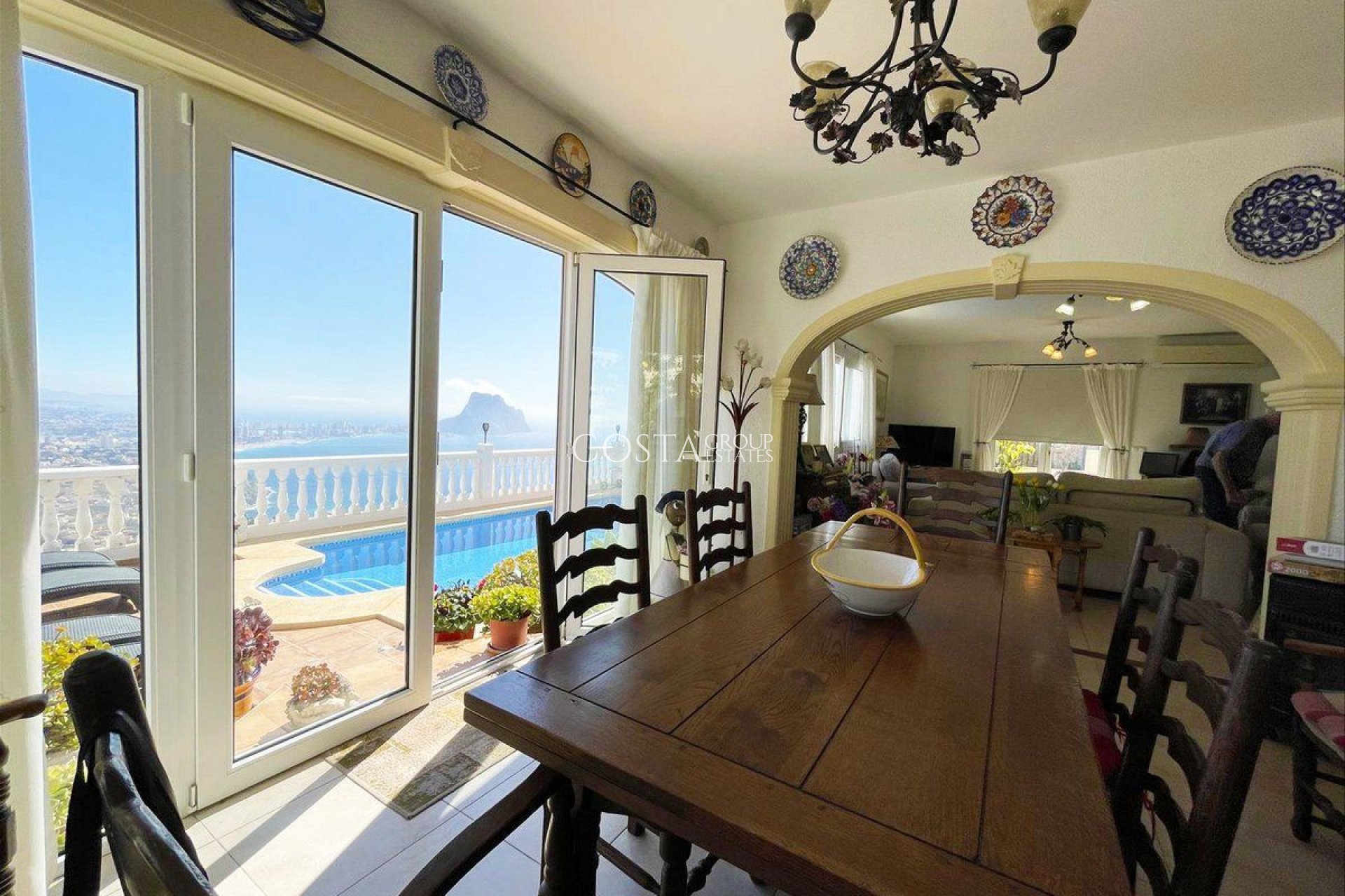 Odsprzedaż - Willa -
Calpe - Calpe Centro