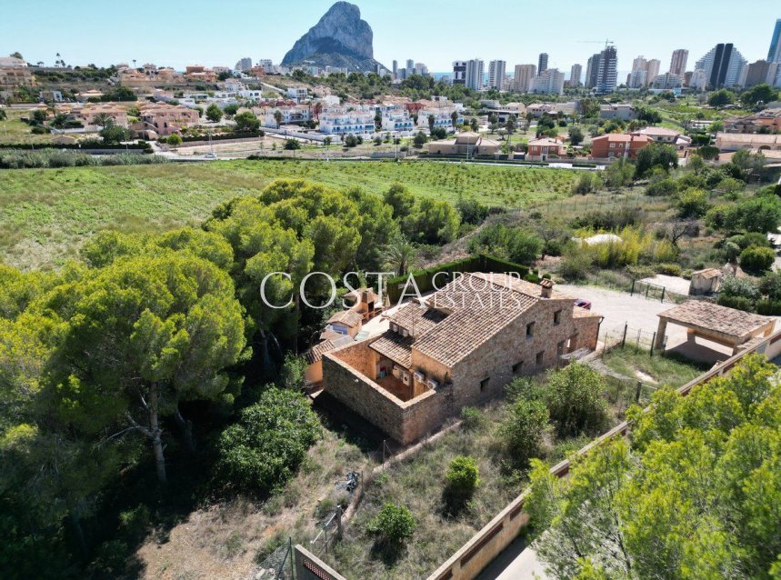 Odsprzedaż - Willa -
Calpe - Calpe Centro