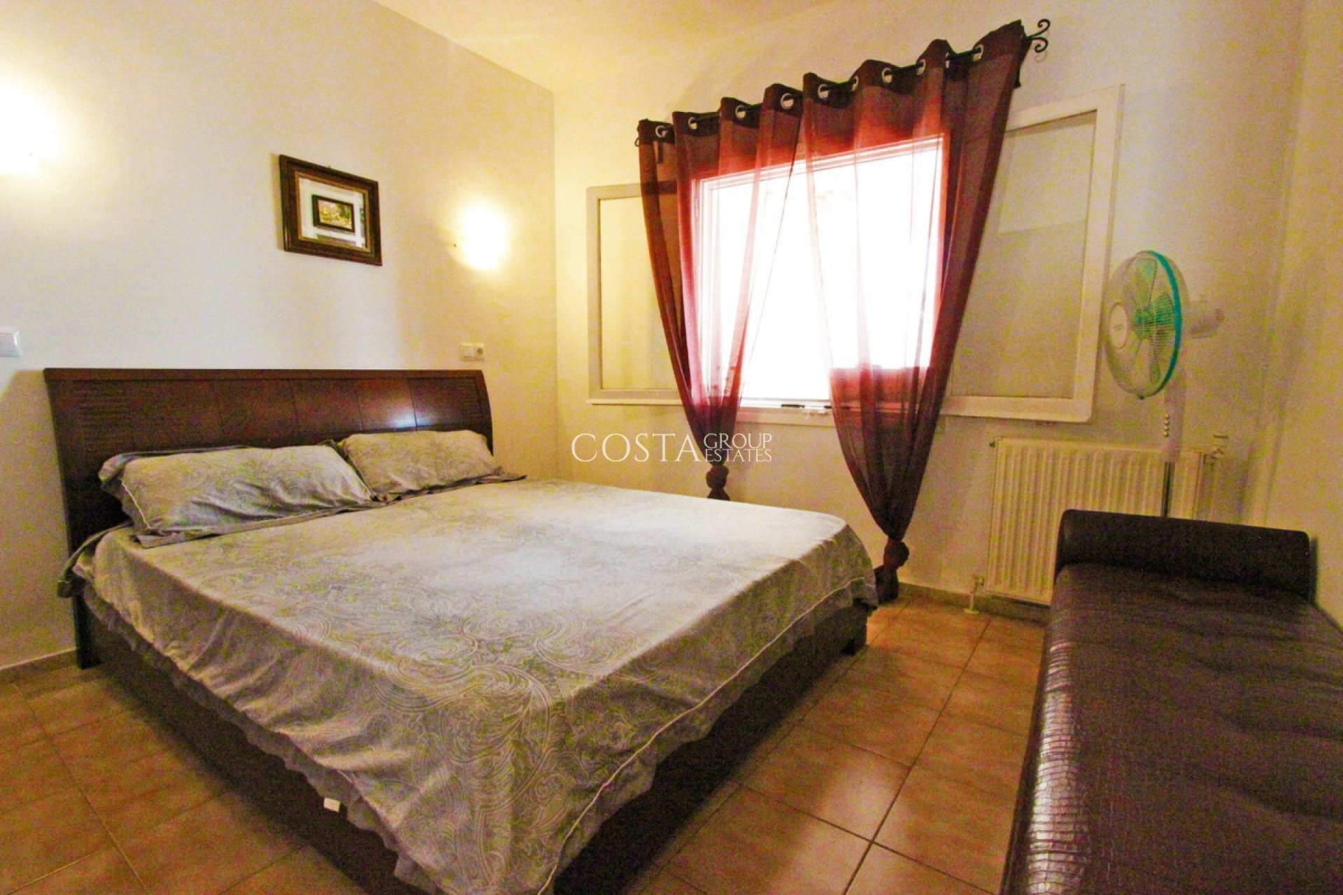 Odsprzedaż - Willa -
Calpe - Calpe Centro