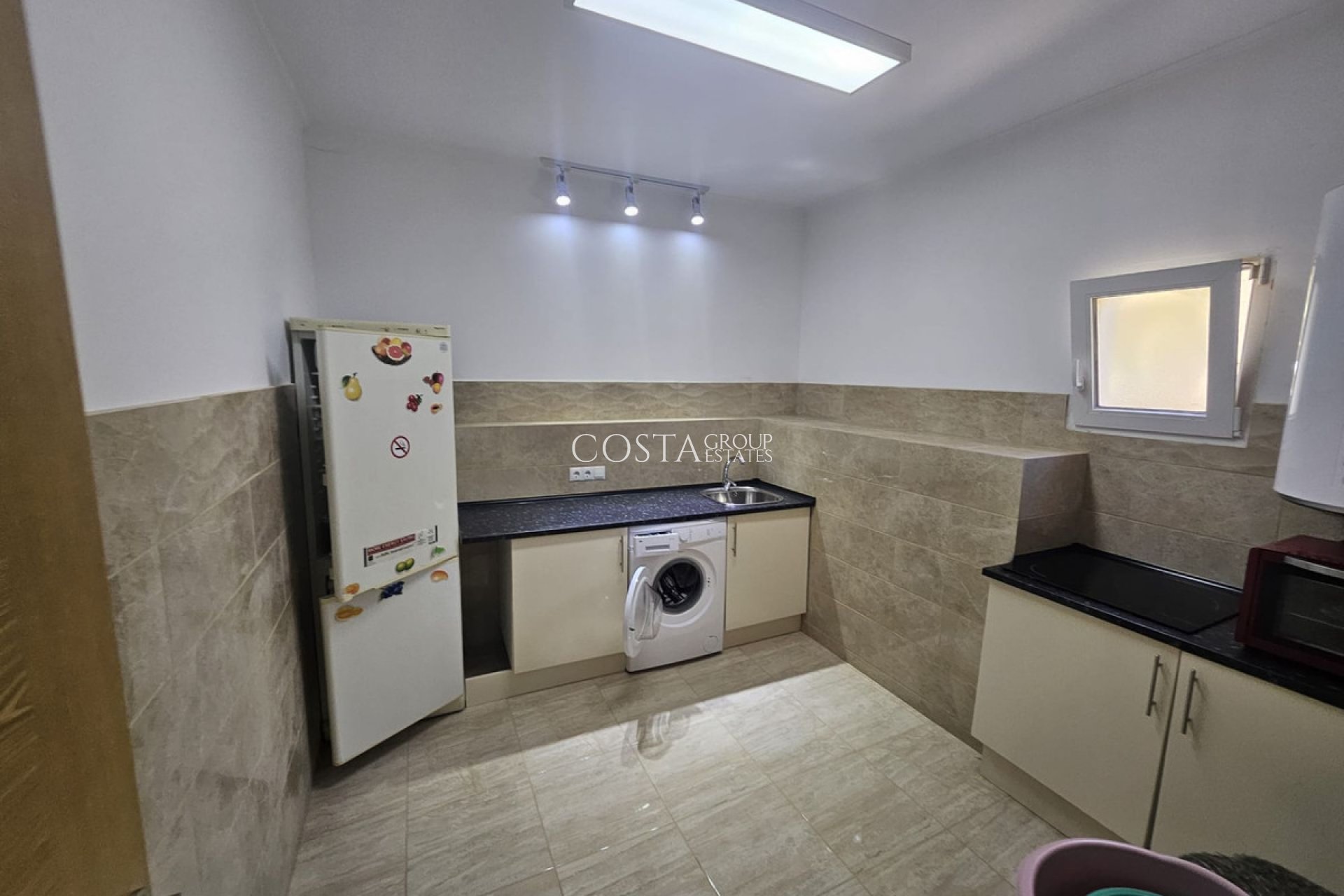 Odsprzedaż - Willa -
Calpe - Calpe Centro