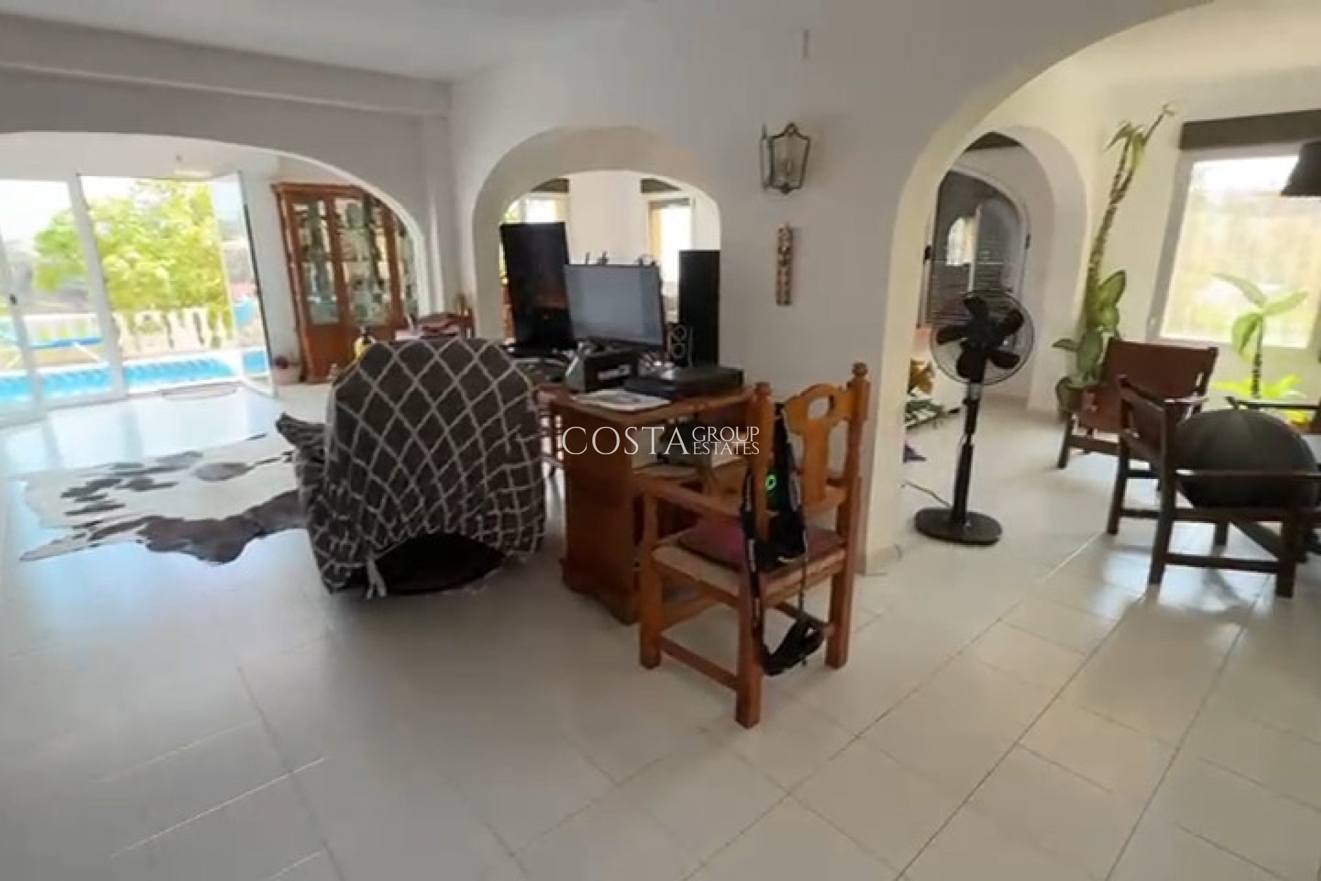 Odsprzedaż - Willa -
Calpe - Calpe Centro