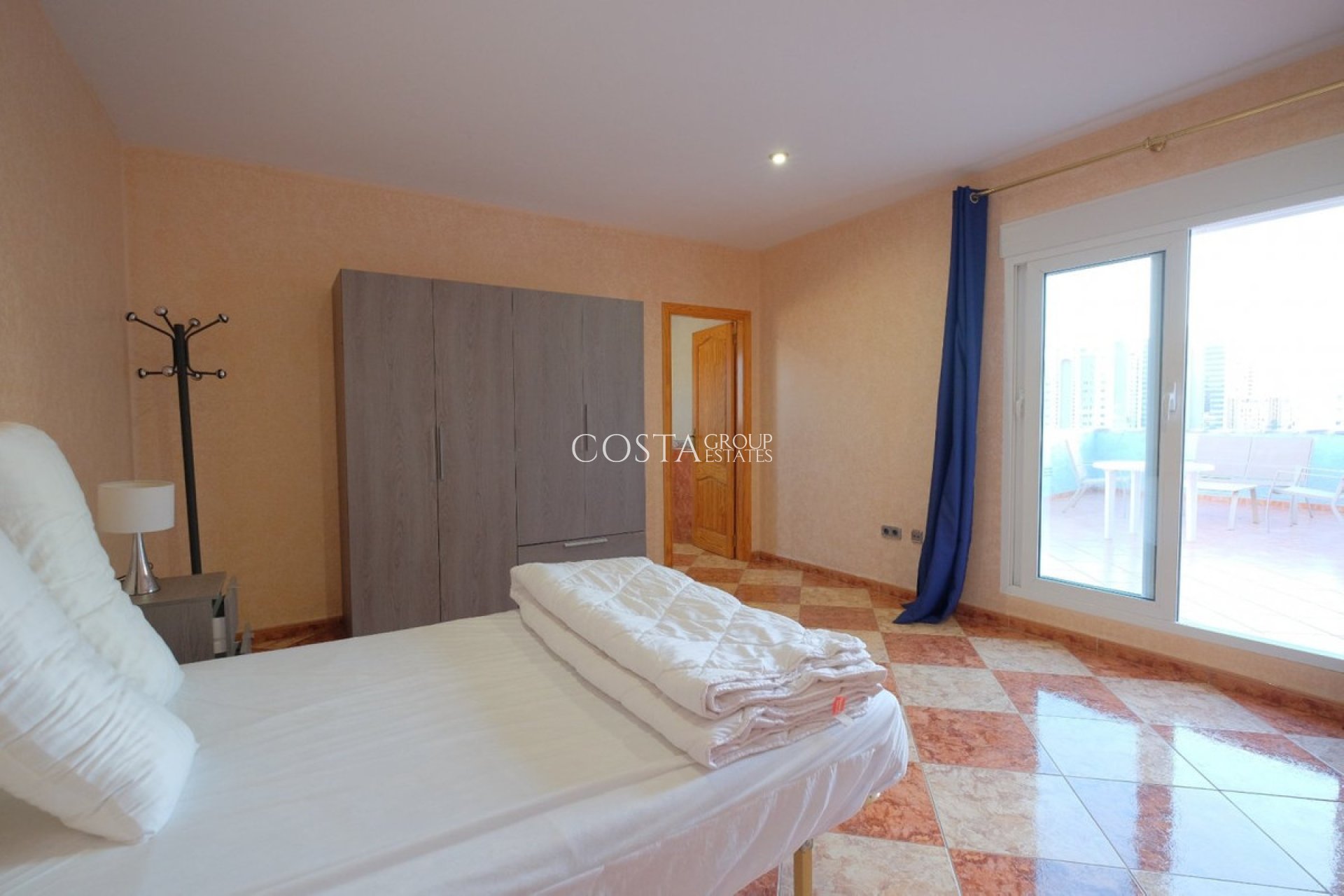 Odsprzedaż - Willa -
Calpe - Calpe Centro