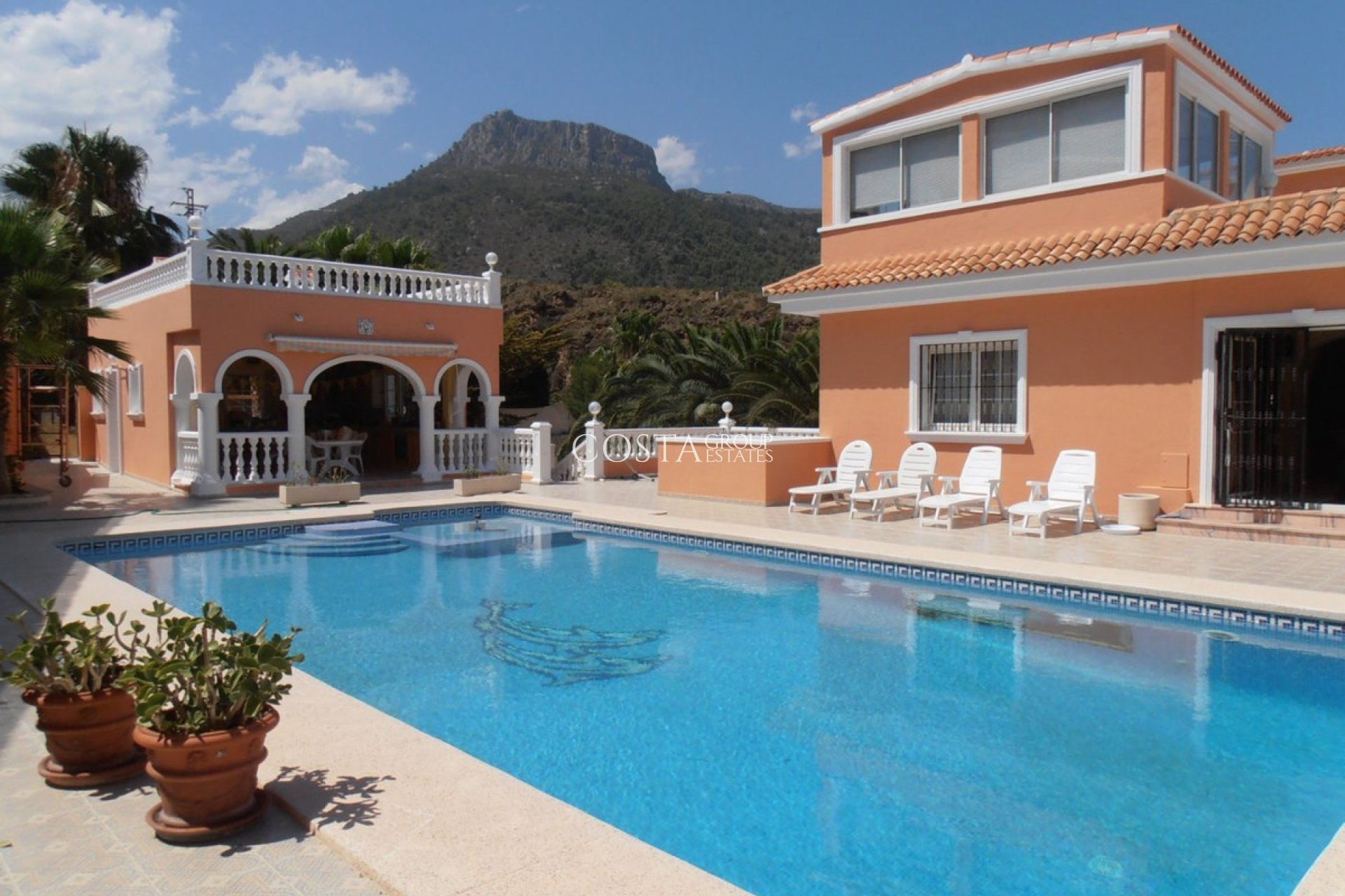 Odsprzedaż - Willa -
Calpe - Calpe Centro