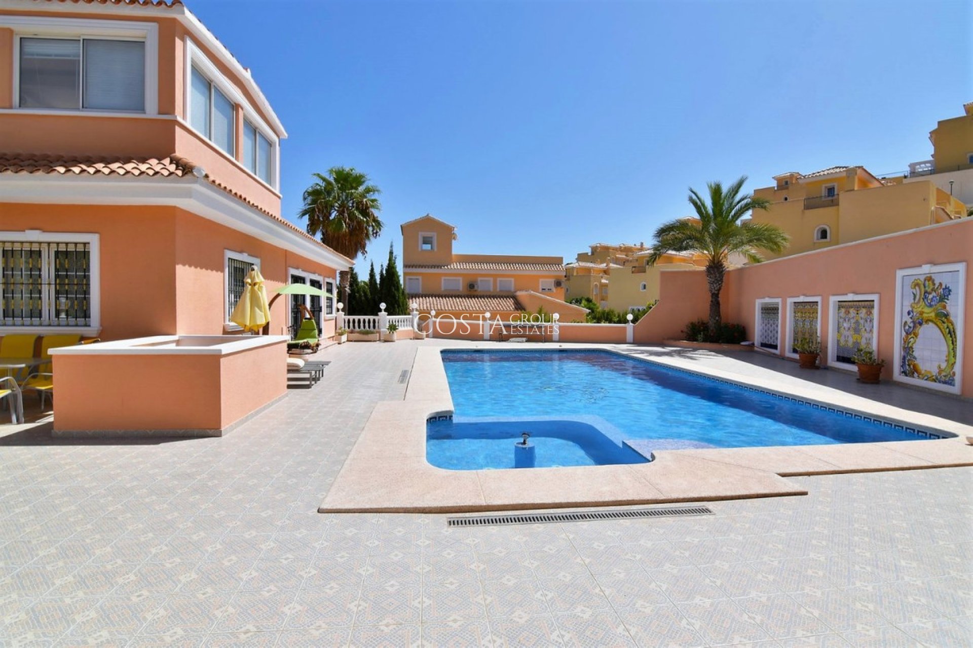 Odsprzedaż - Willa -
Calpe - Calpe Centro
